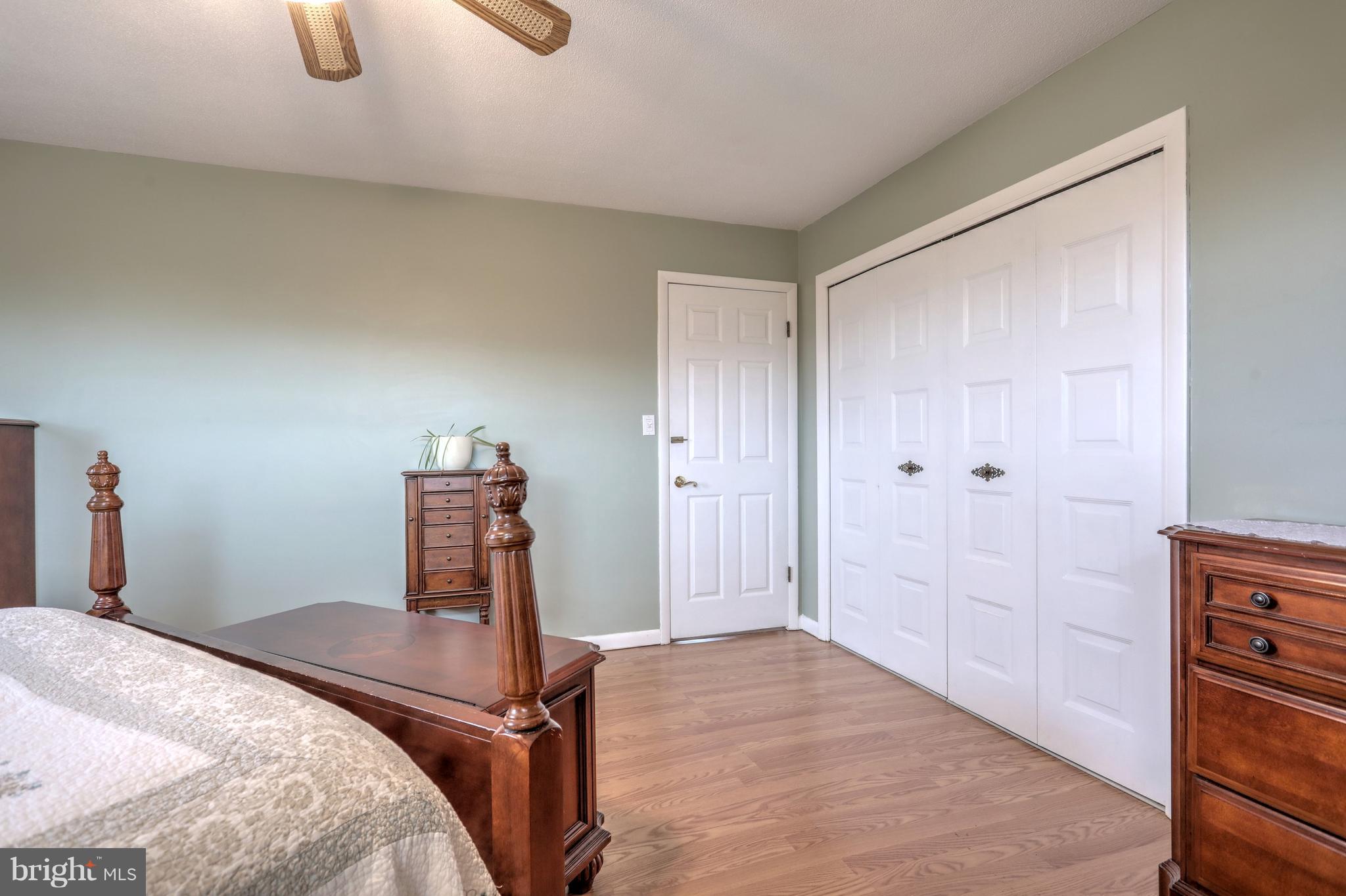 KENDALE EAST - Residential