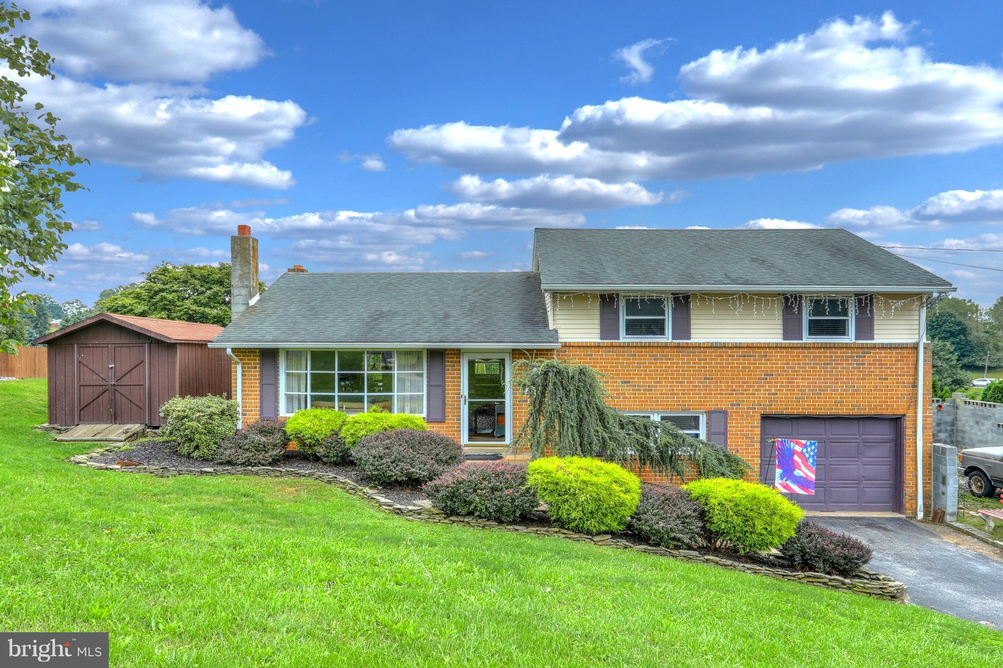 KENDALE EAST - Residential
