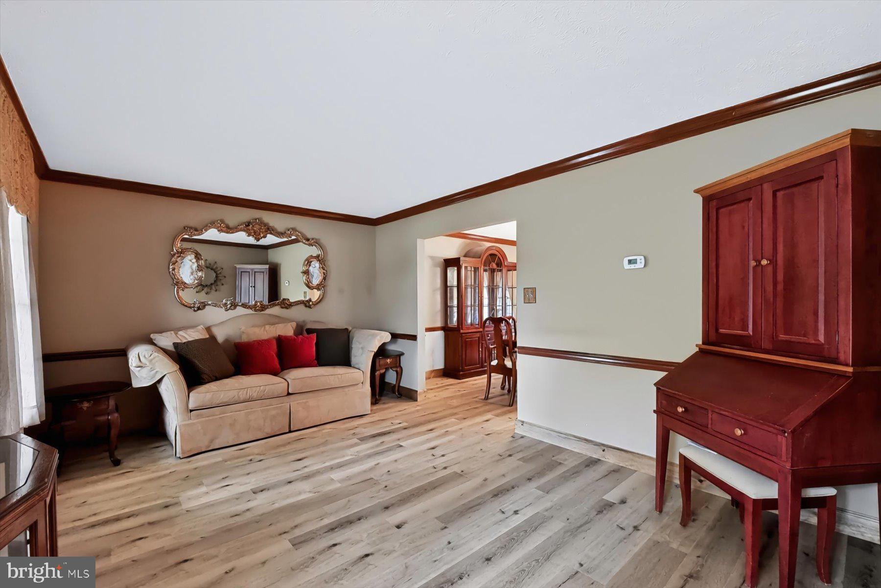 6468 HEATHERFIELD WAY