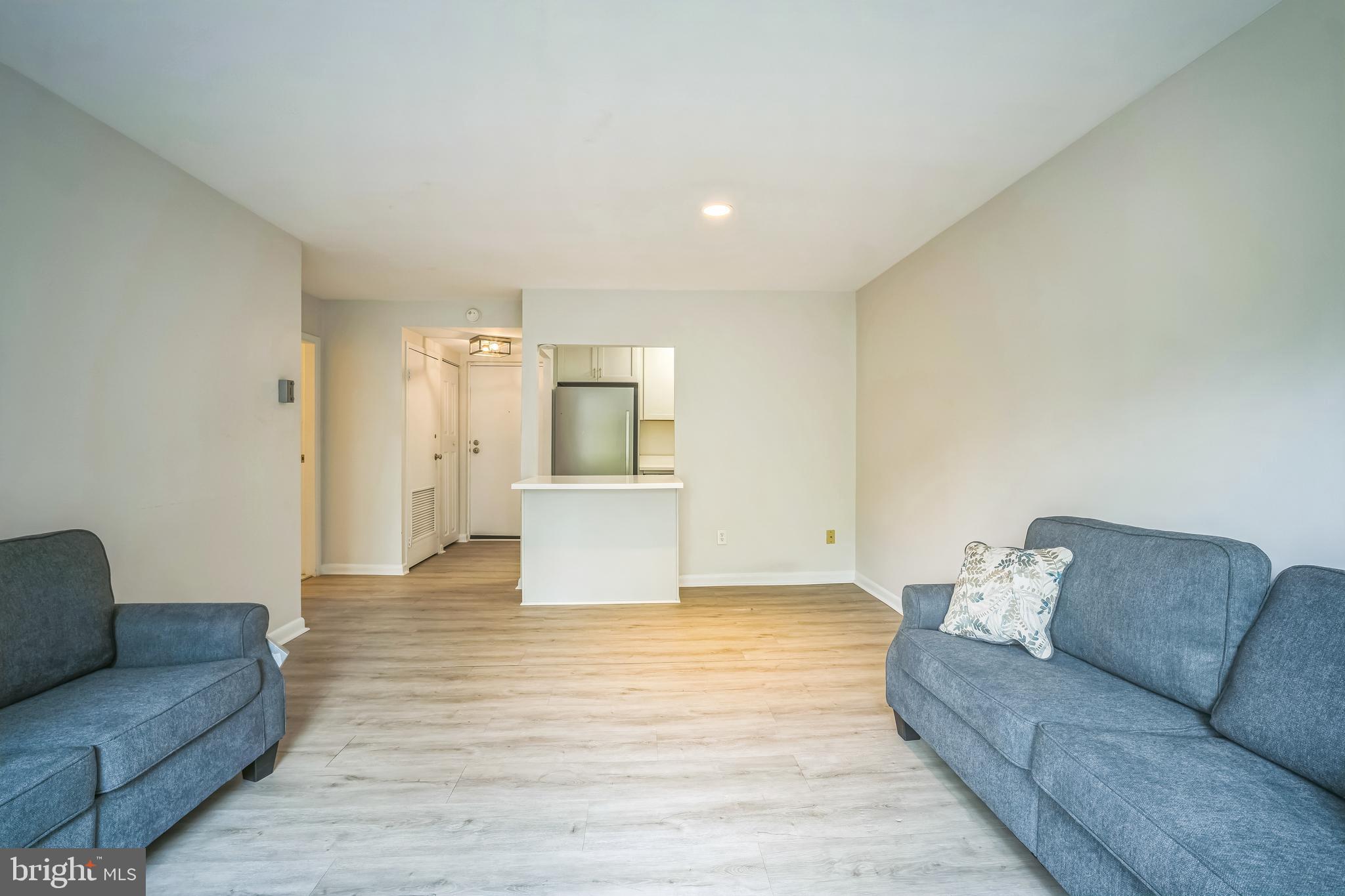 6001 ARLINGTON BOULEVARD 313