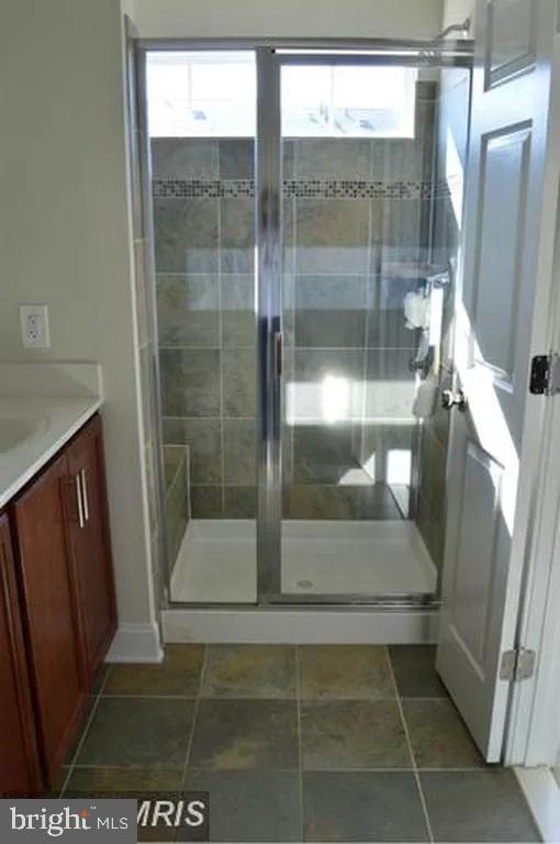 GOOSE CREEK VILLAGE - Residential Lease