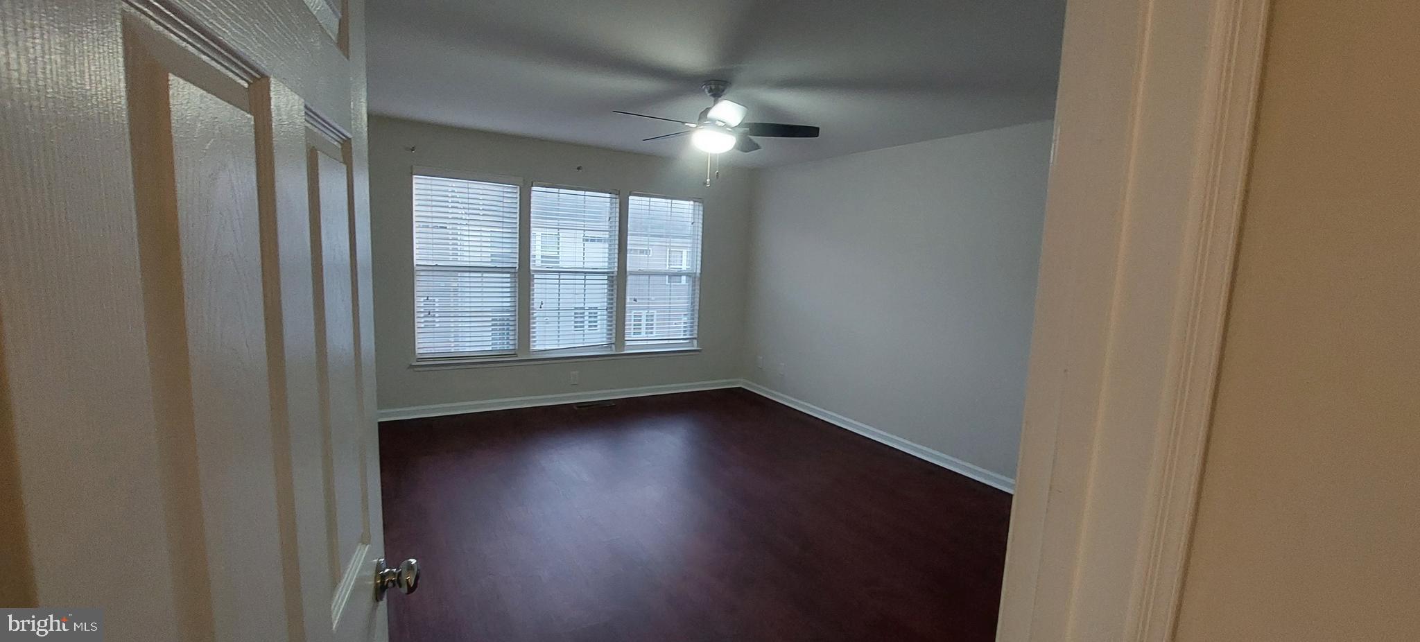 GOOSE CREEK VILLAGE - Residential Lease