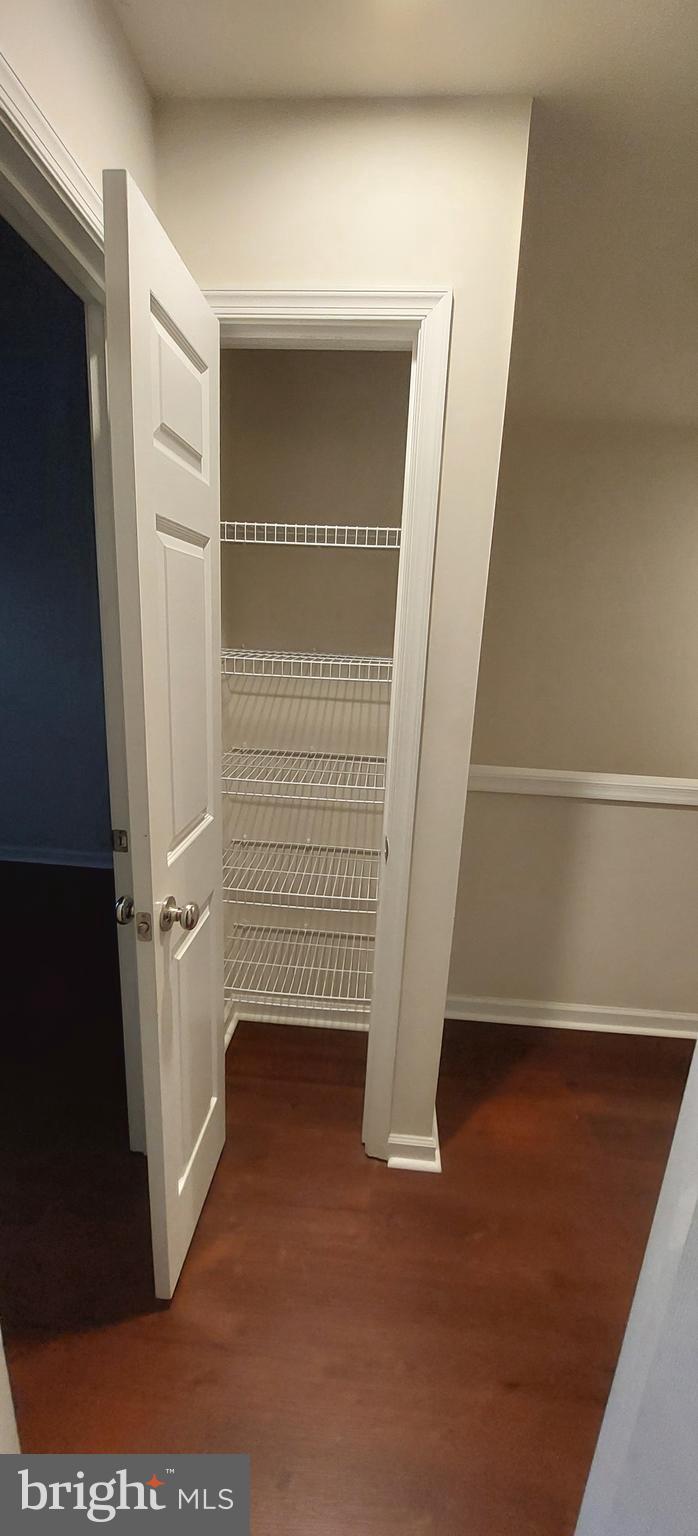 GOOSE CREEK VILLAGE - Residential Lease