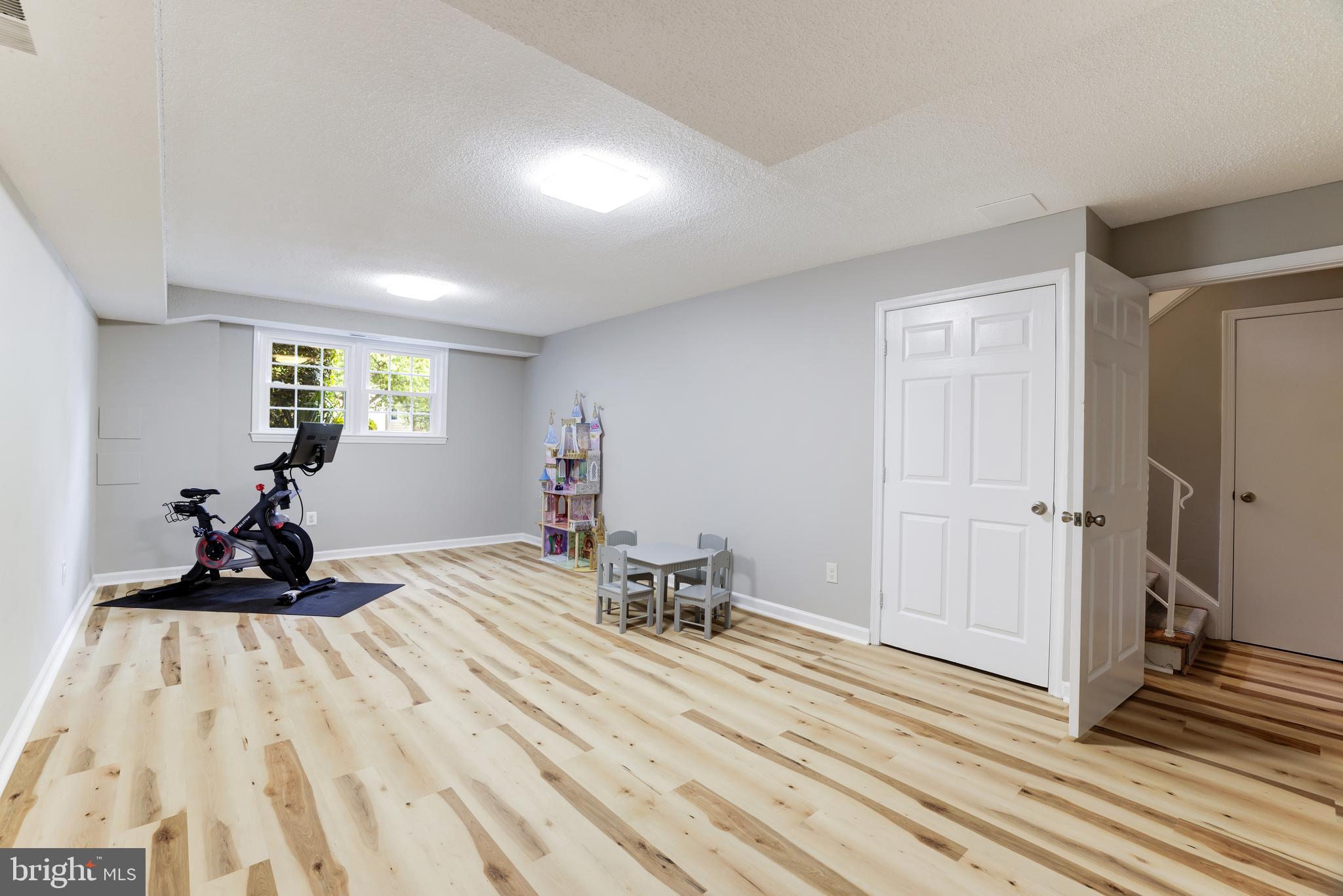 WESTMORELAND SQUARE - Residential