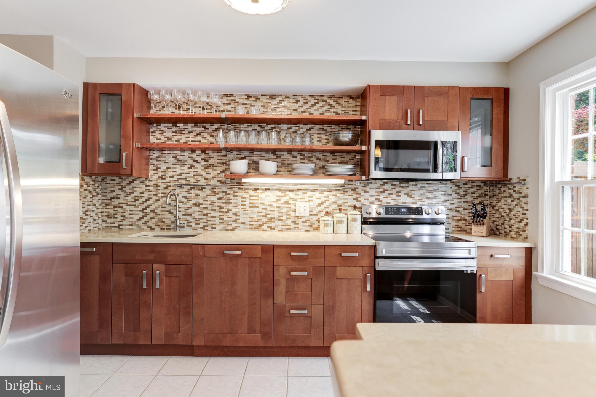 WESTMORELAND SQUARE - Residential