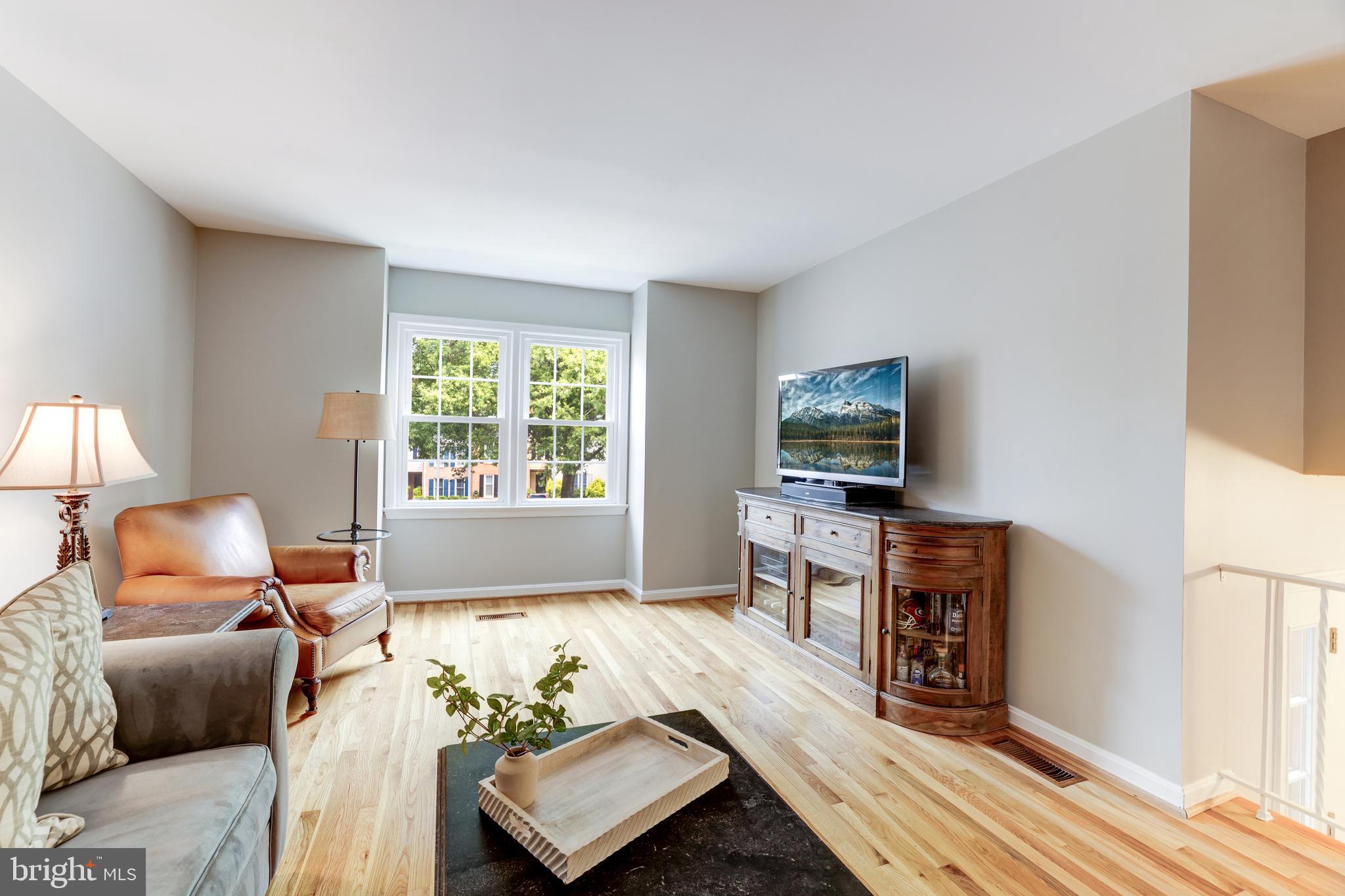 WESTMORELAND SQUARE - Residential