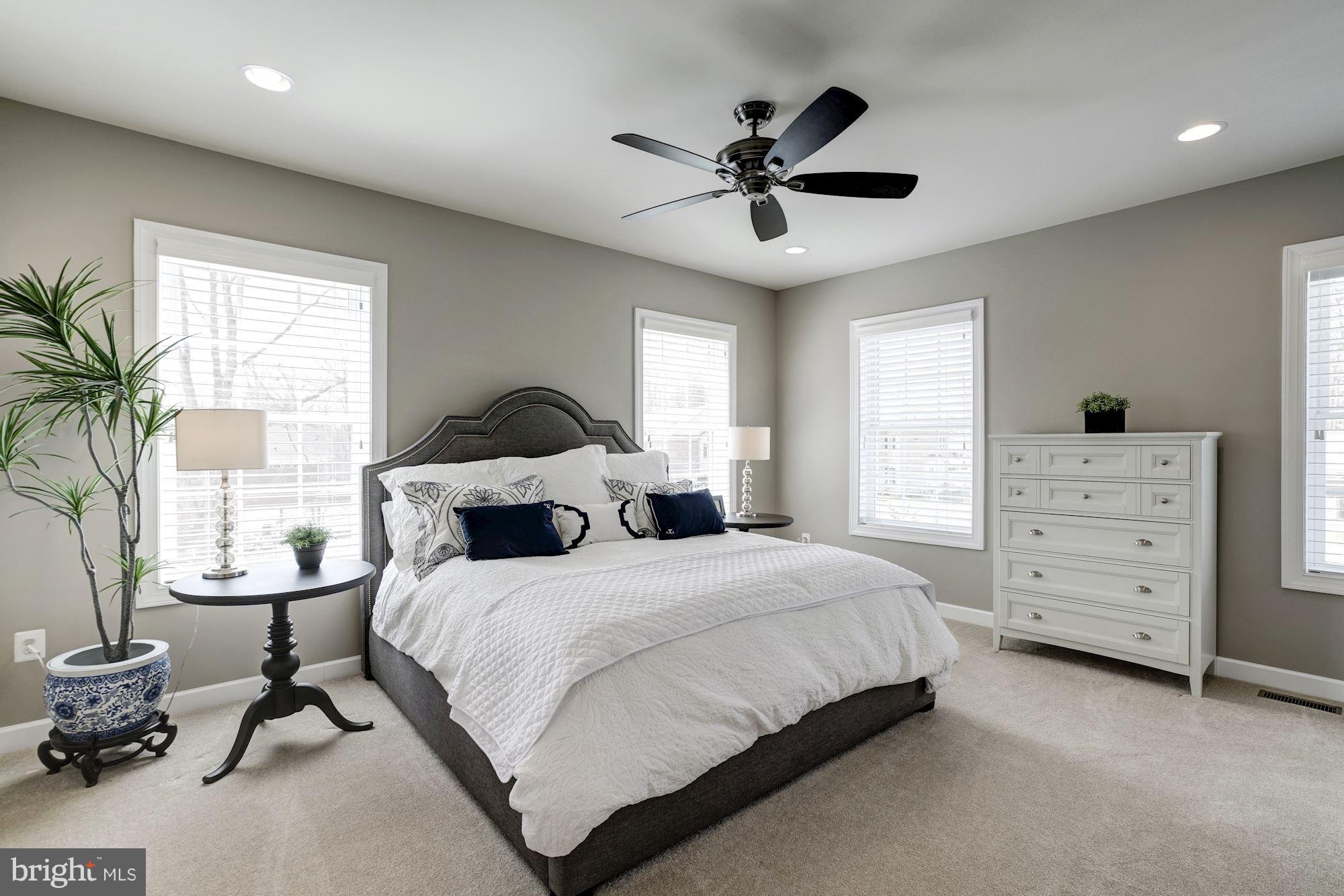 THE RESERVE AT WAPLES MILL - Residential