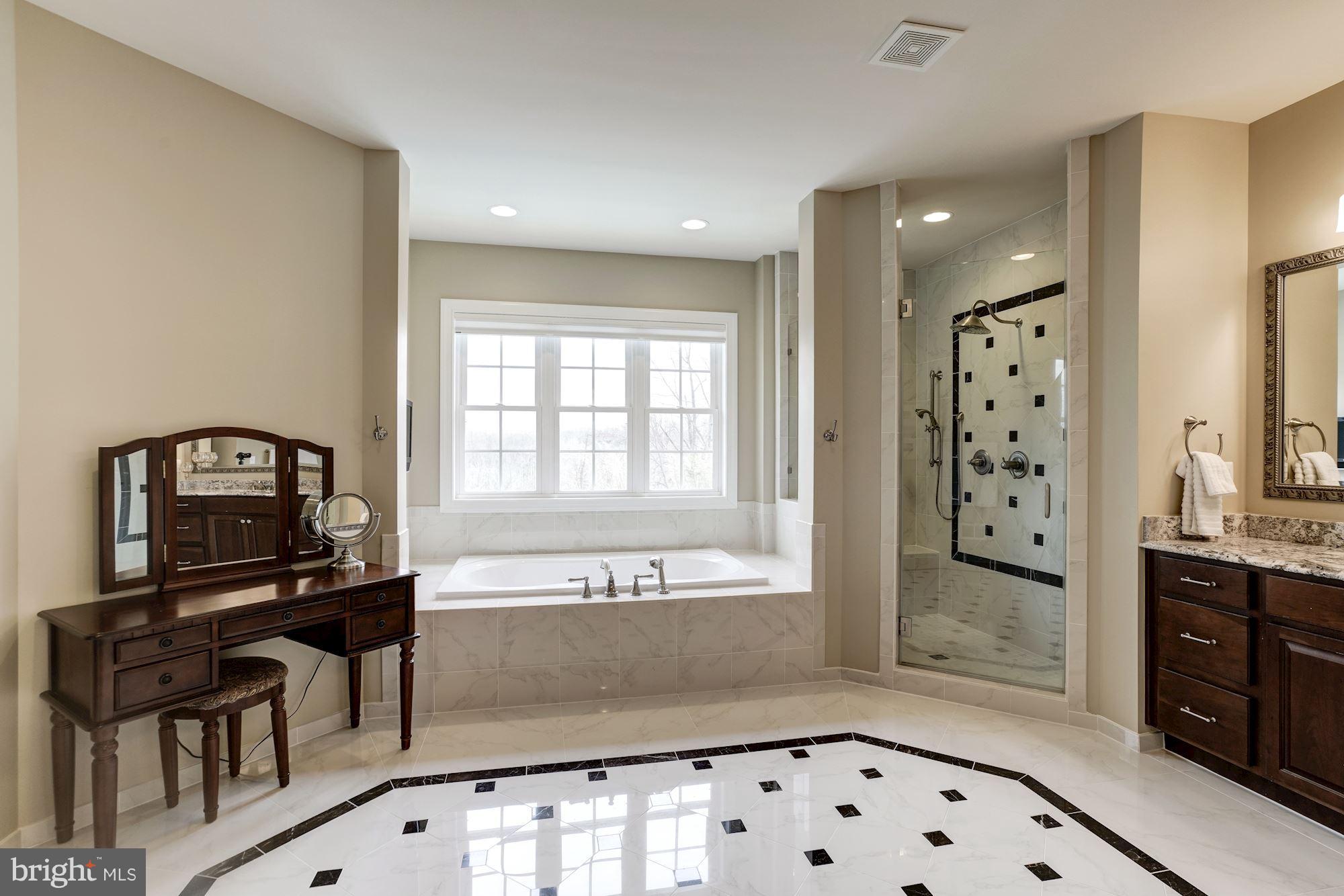 THE RESERVE AT WAPLES MILL - Residential