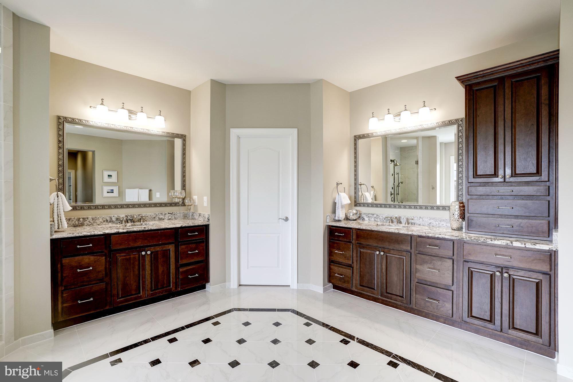 THE RESERVE AT WAPLES MILL - Residential