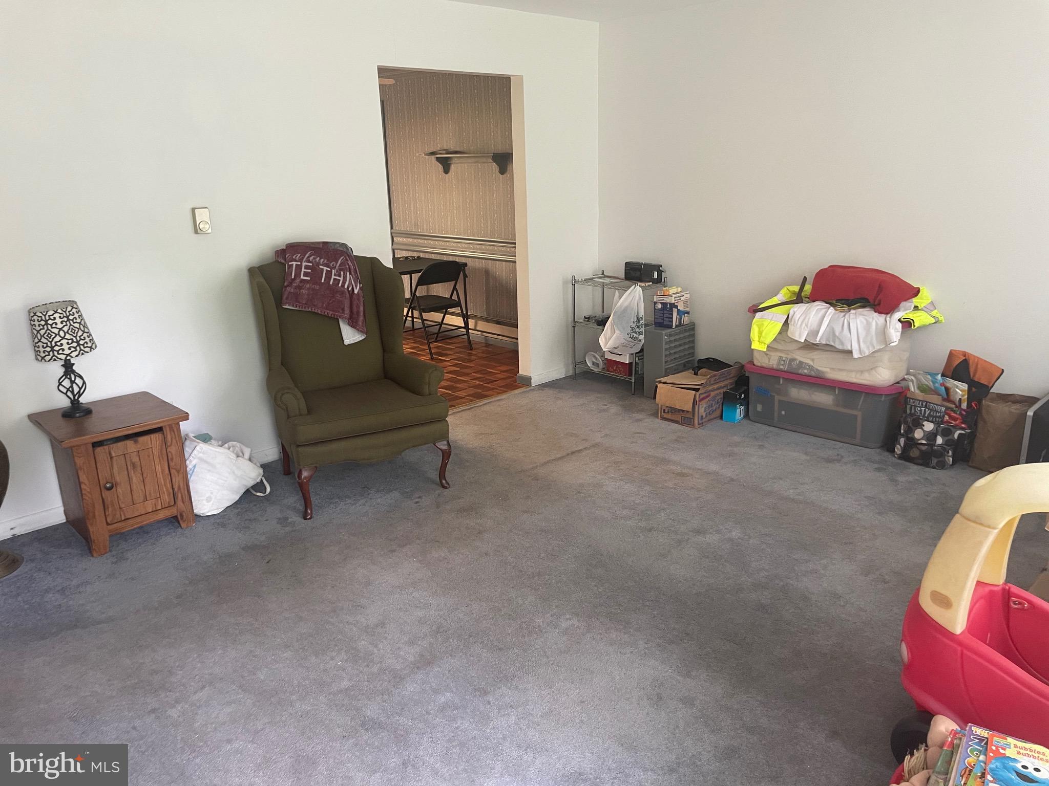 ELVATON ACRES - Residential