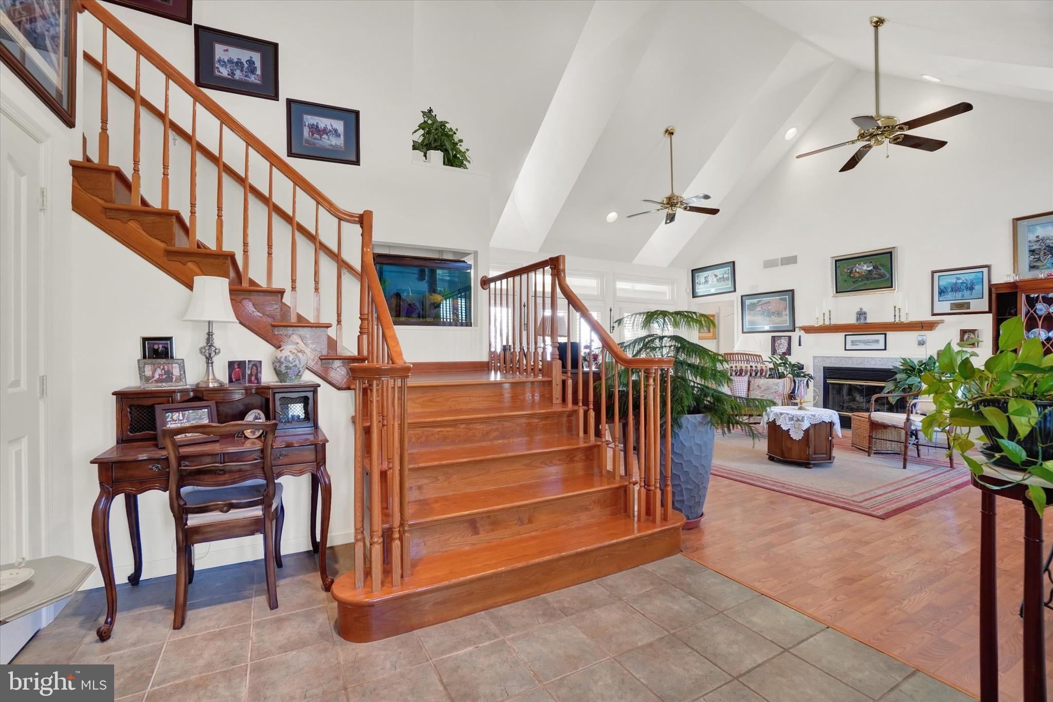 LAUXMONT FARMS - Residential