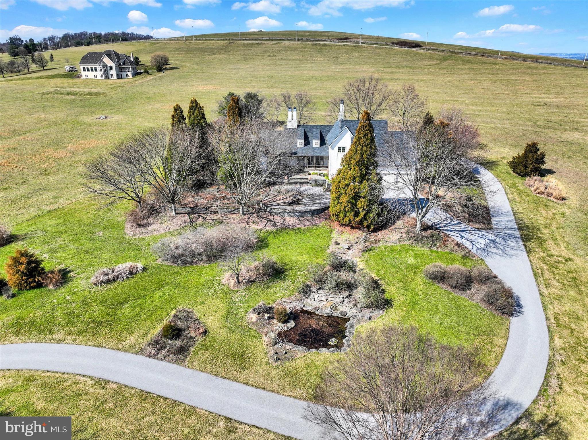 LAUXMONT FARMS - Residential