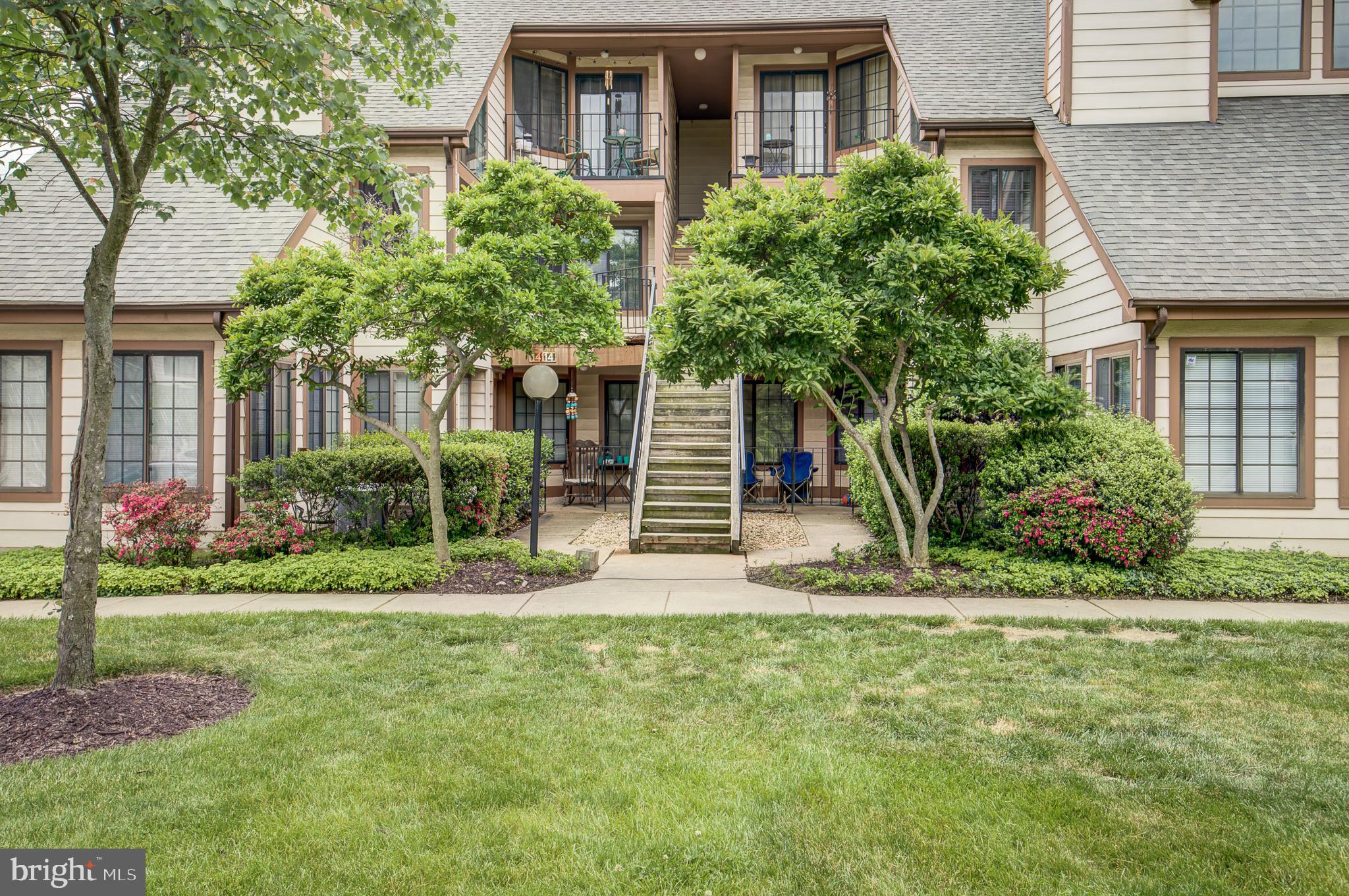 THE TIERS OF LAUREL LAKE - Residential