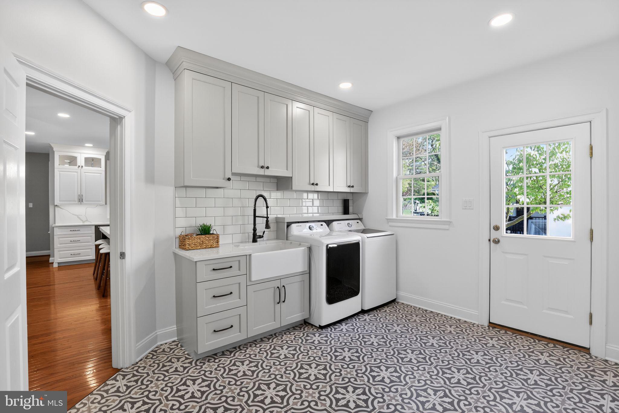 COLD SPRINGS RUN - Residential