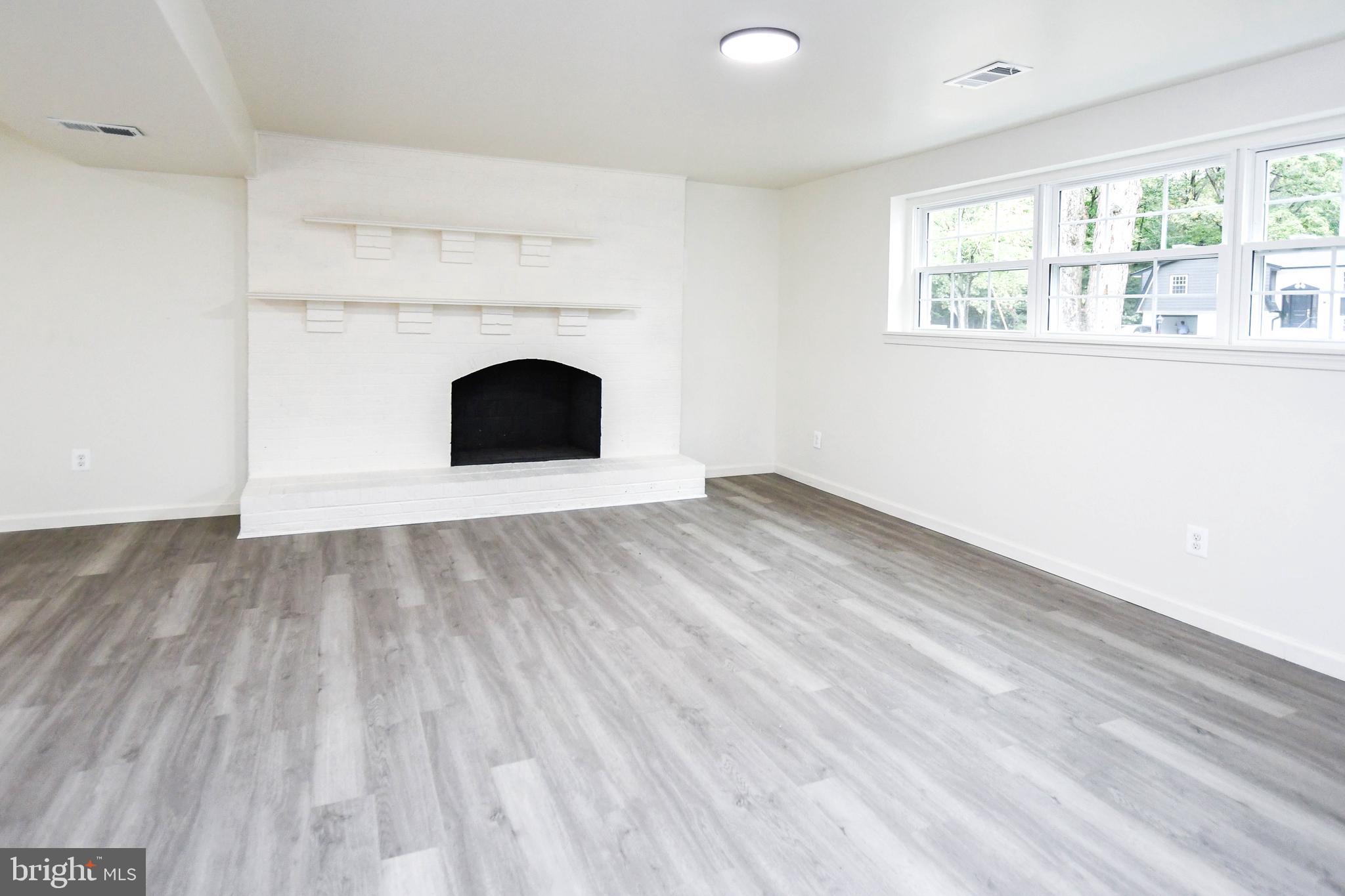 PINEWOOD - Residential