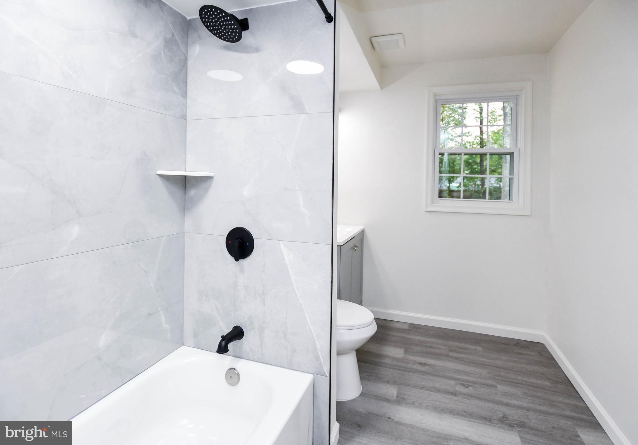 PINEWOOD - Residential