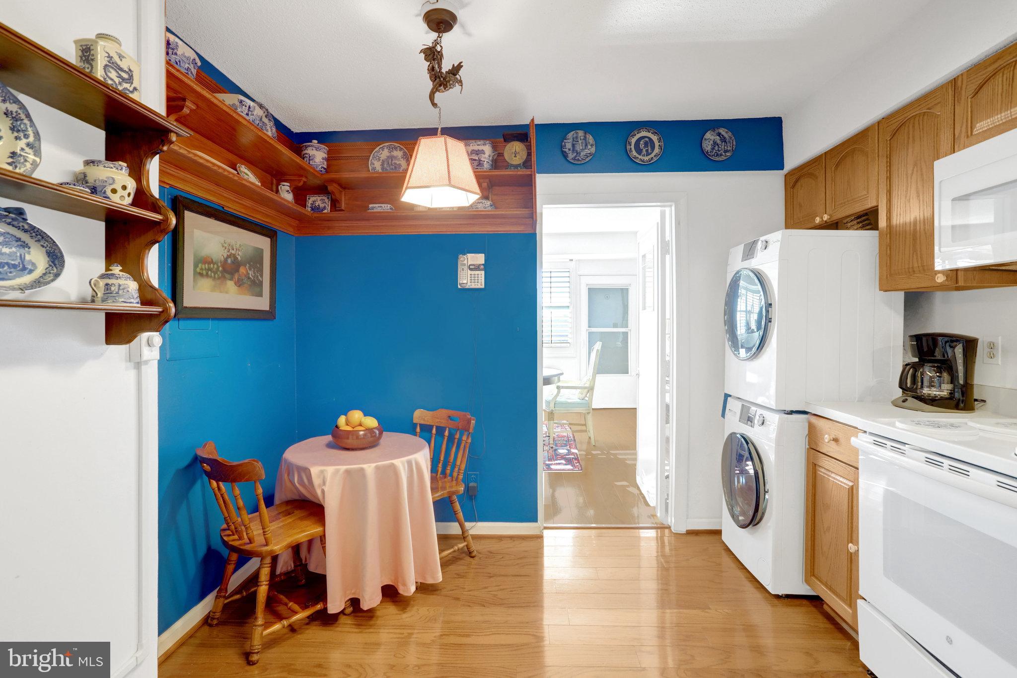 SKYLINE HOUSE - Residential