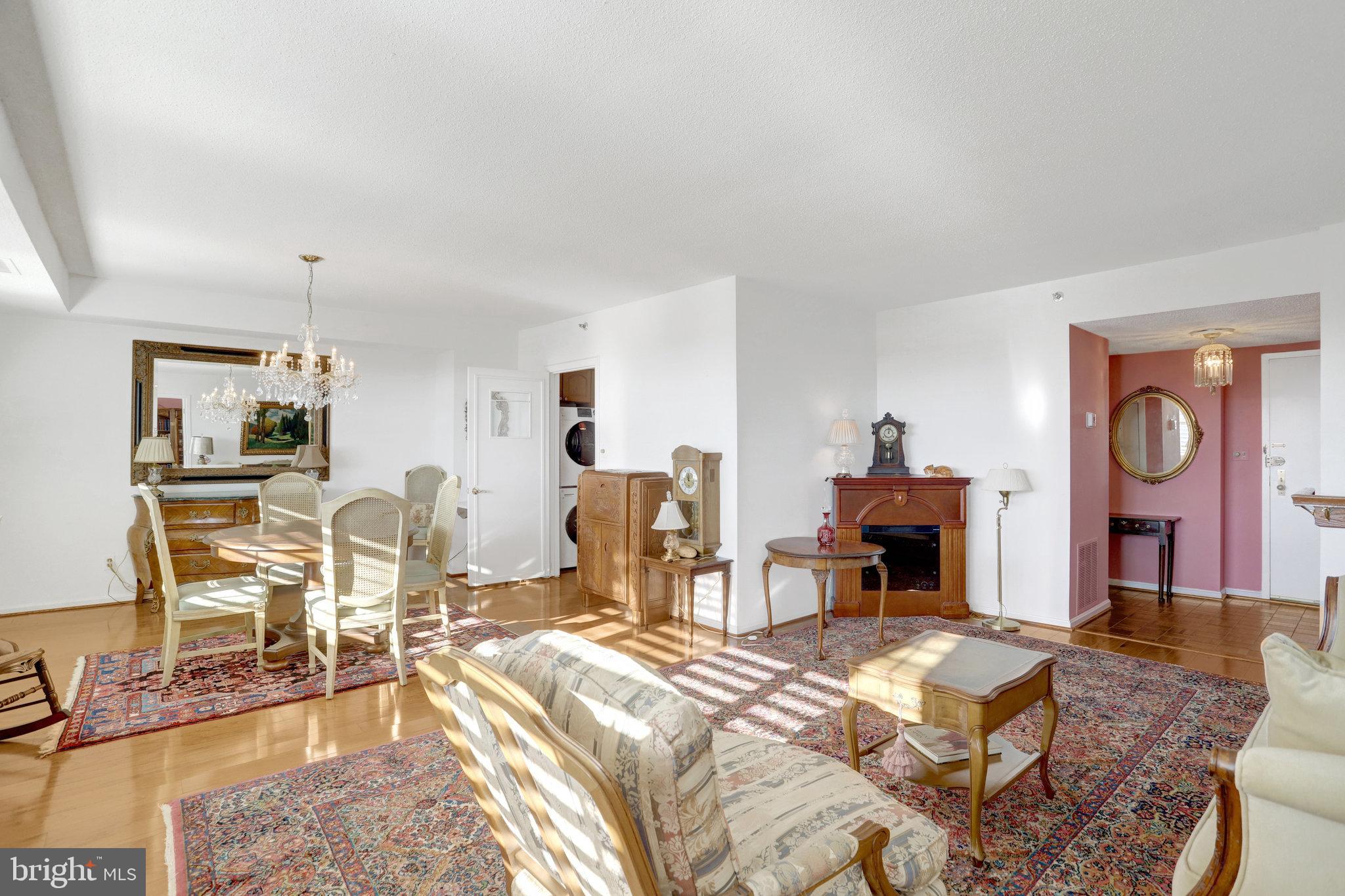 3713 S GEORGE MASON DRIVE 1102