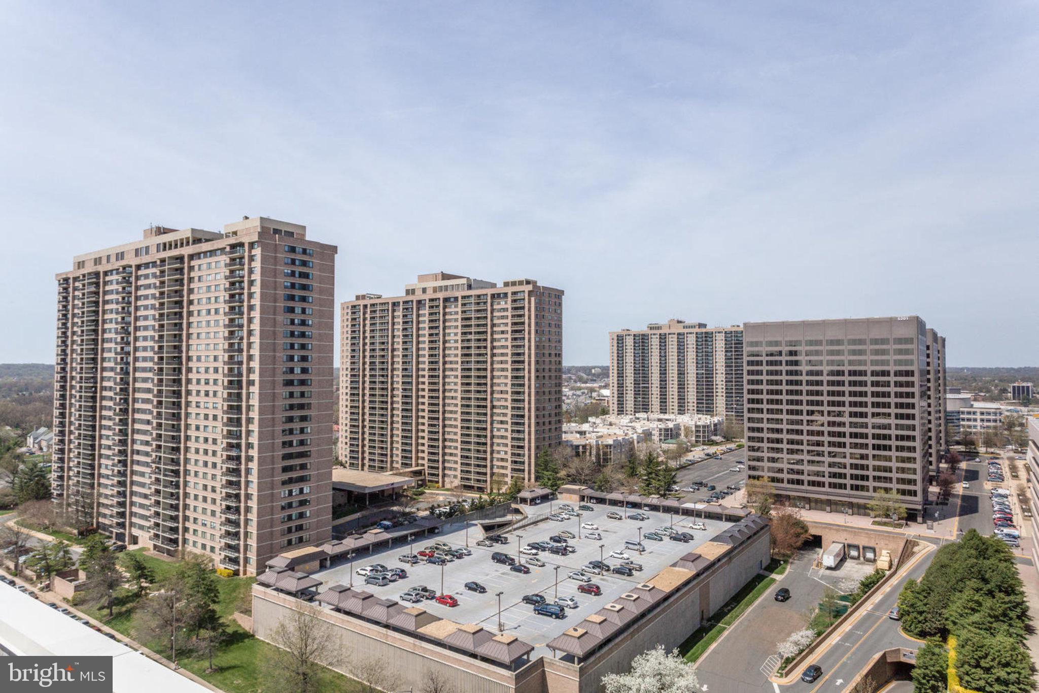 SKYLINE HOUSE - Residential