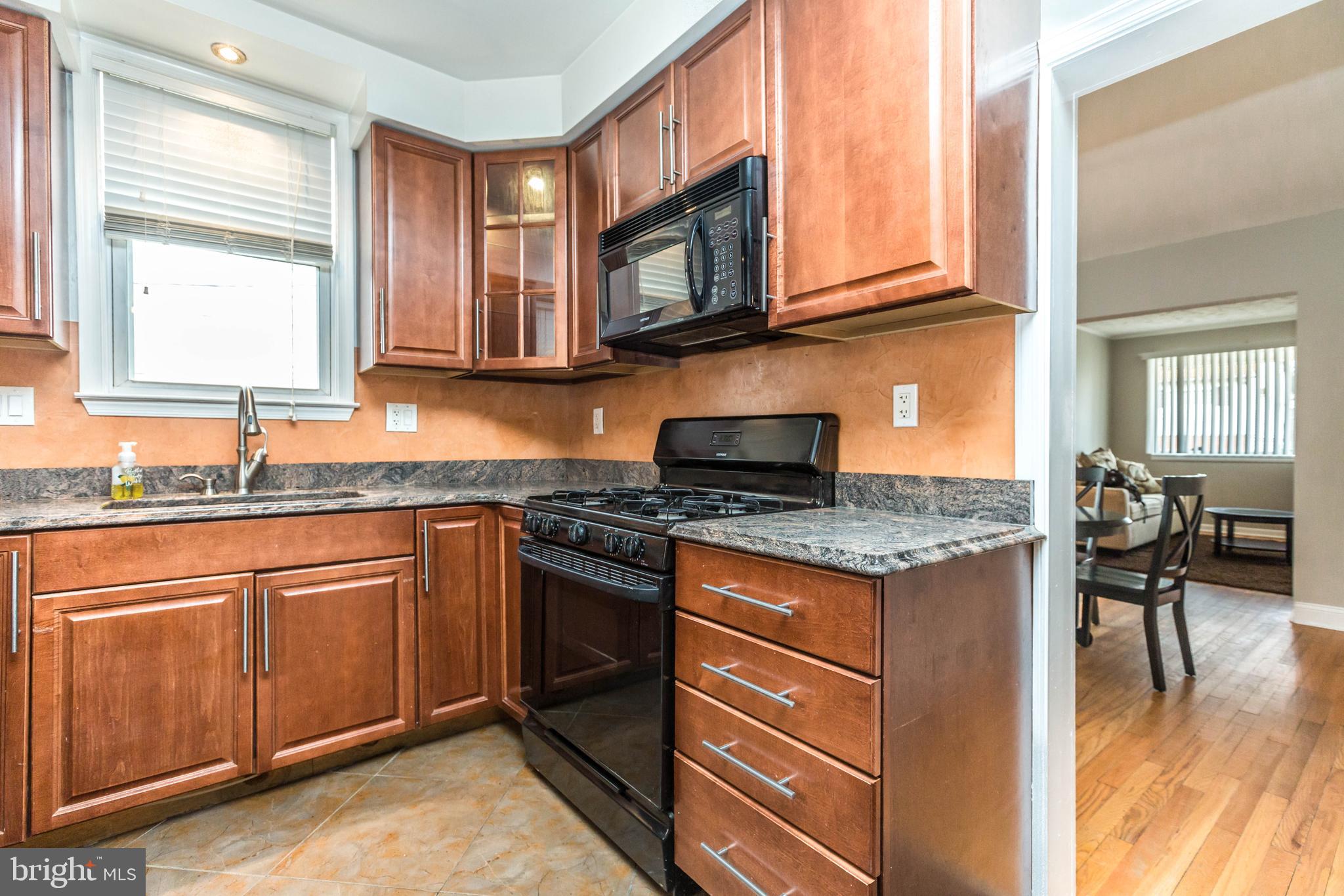 HAMILTON HEIGHTS - Residential