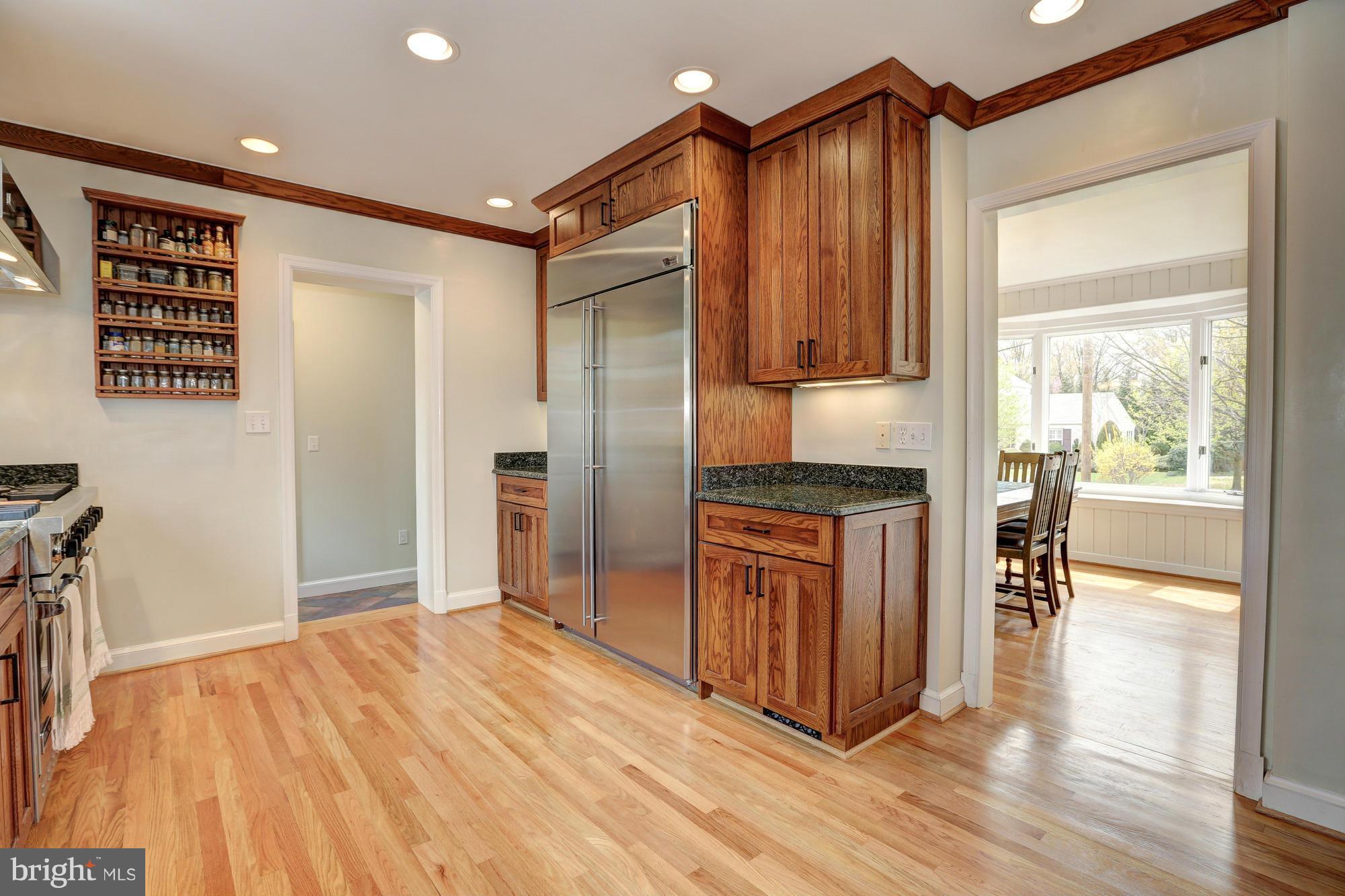 CHEVY CHASE - Residential