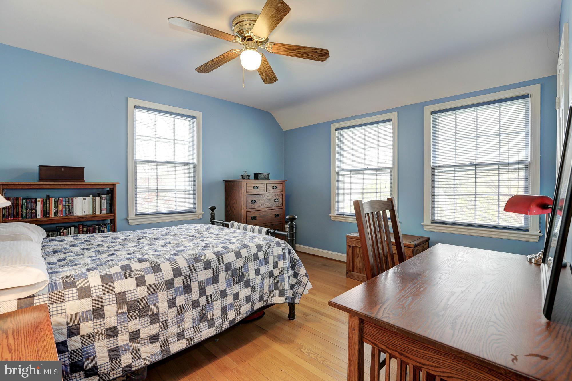 CHEVY CHASE - Residential