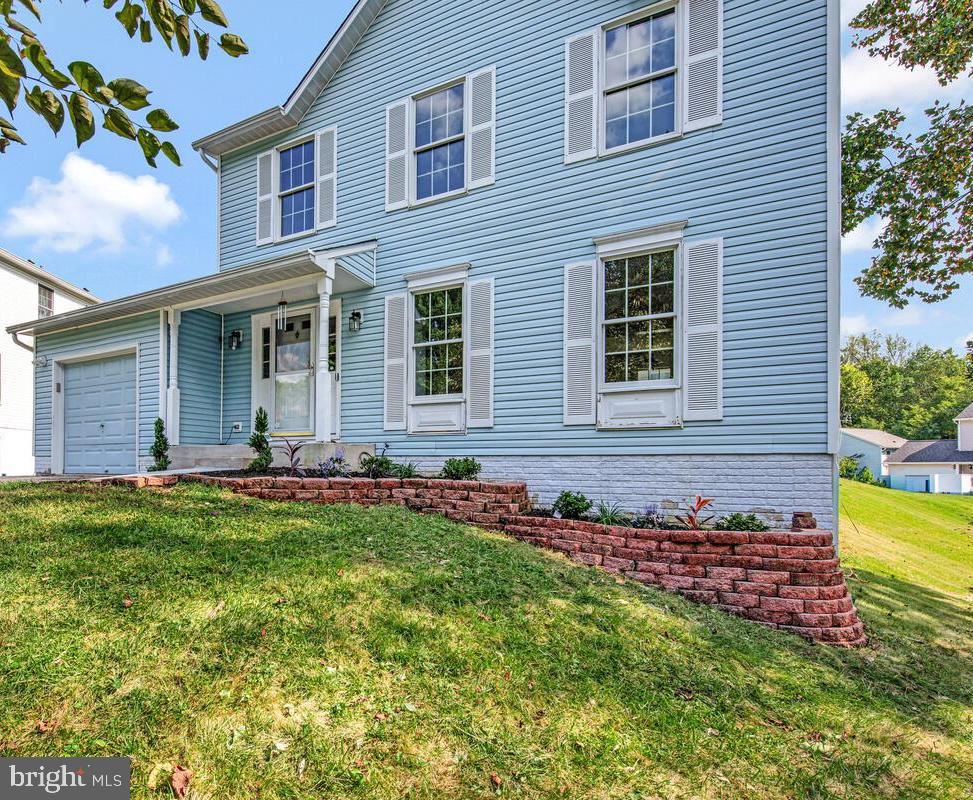 6560 MEADOWFIELD COURT