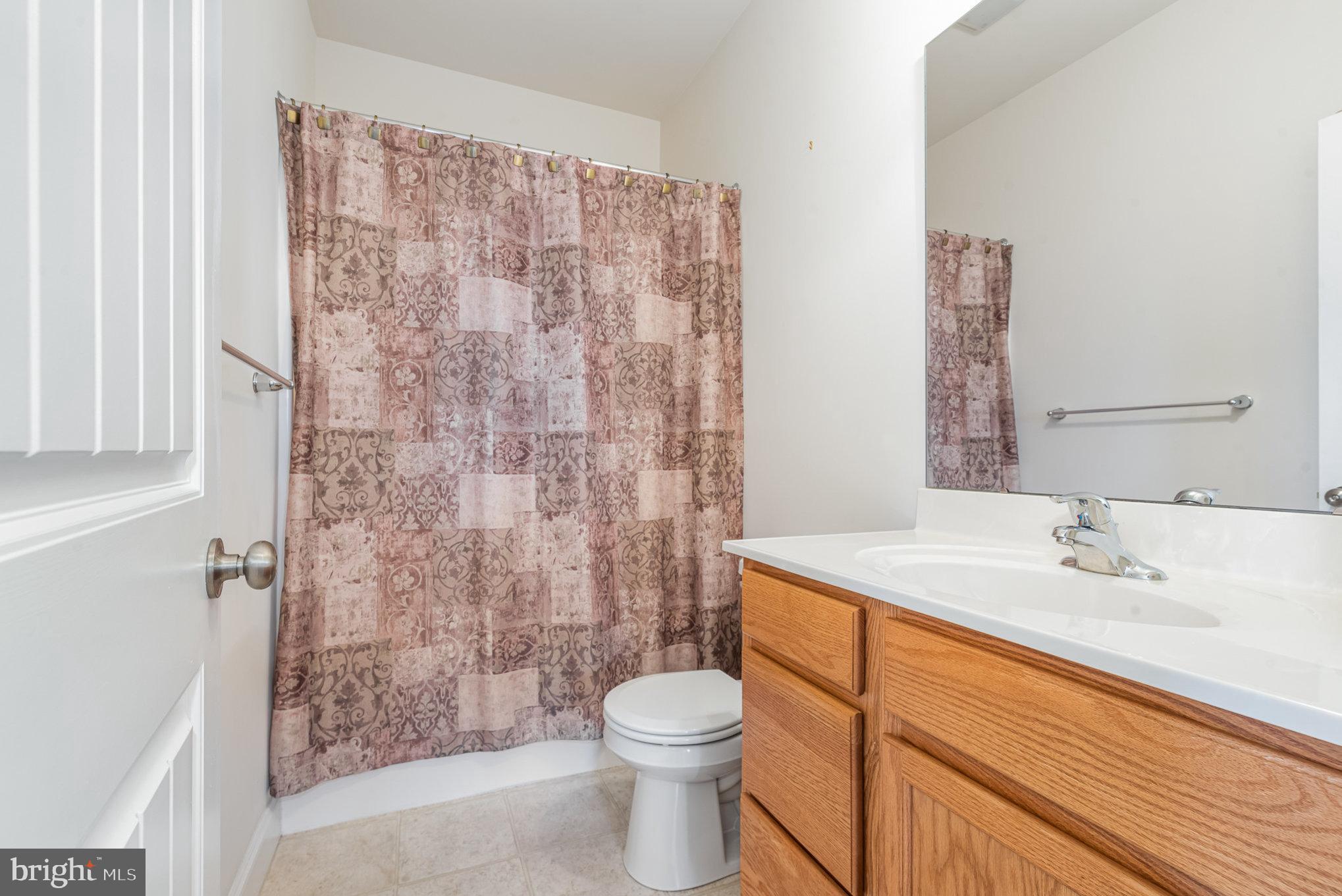 DEER RUN COMMONS - Residential