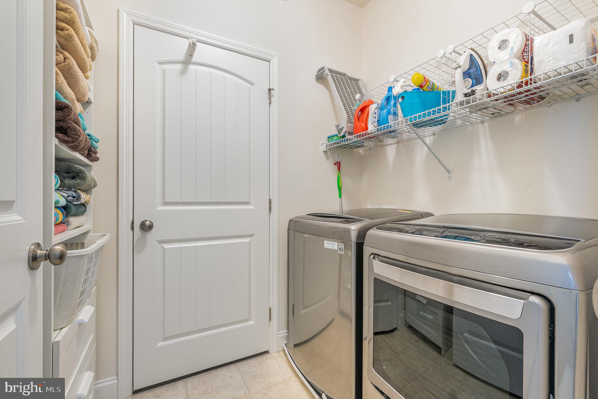 DEER RUN COMMONS - Residential