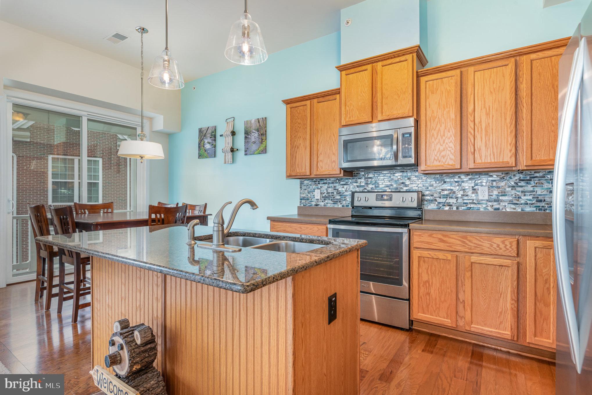 DEER RUN COMMONS - Residential