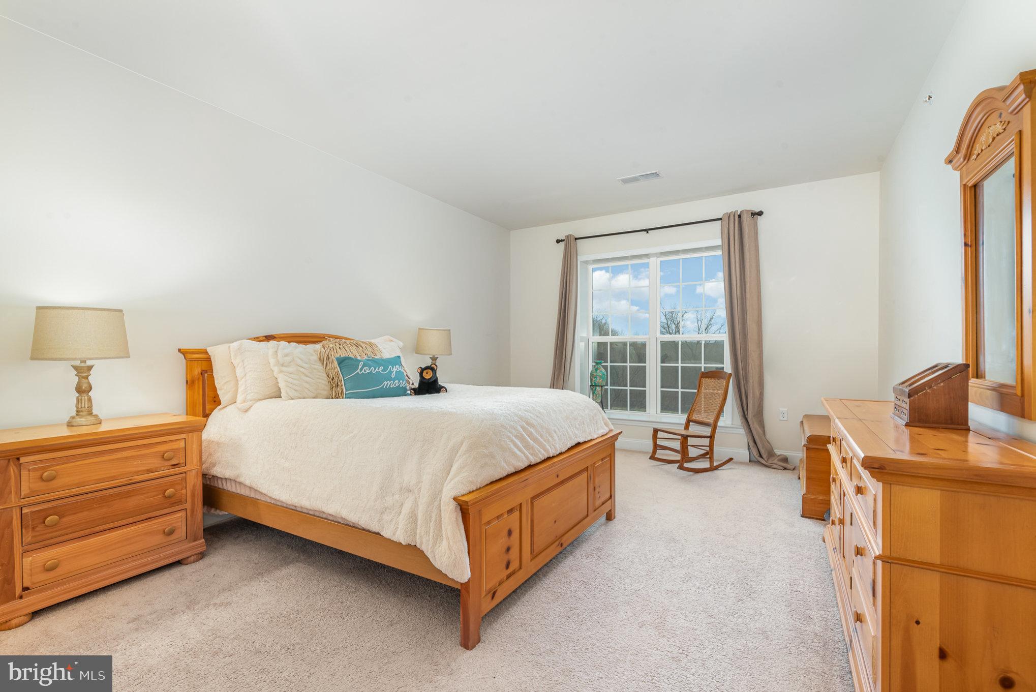 DEER RUN COMMONS - Residential