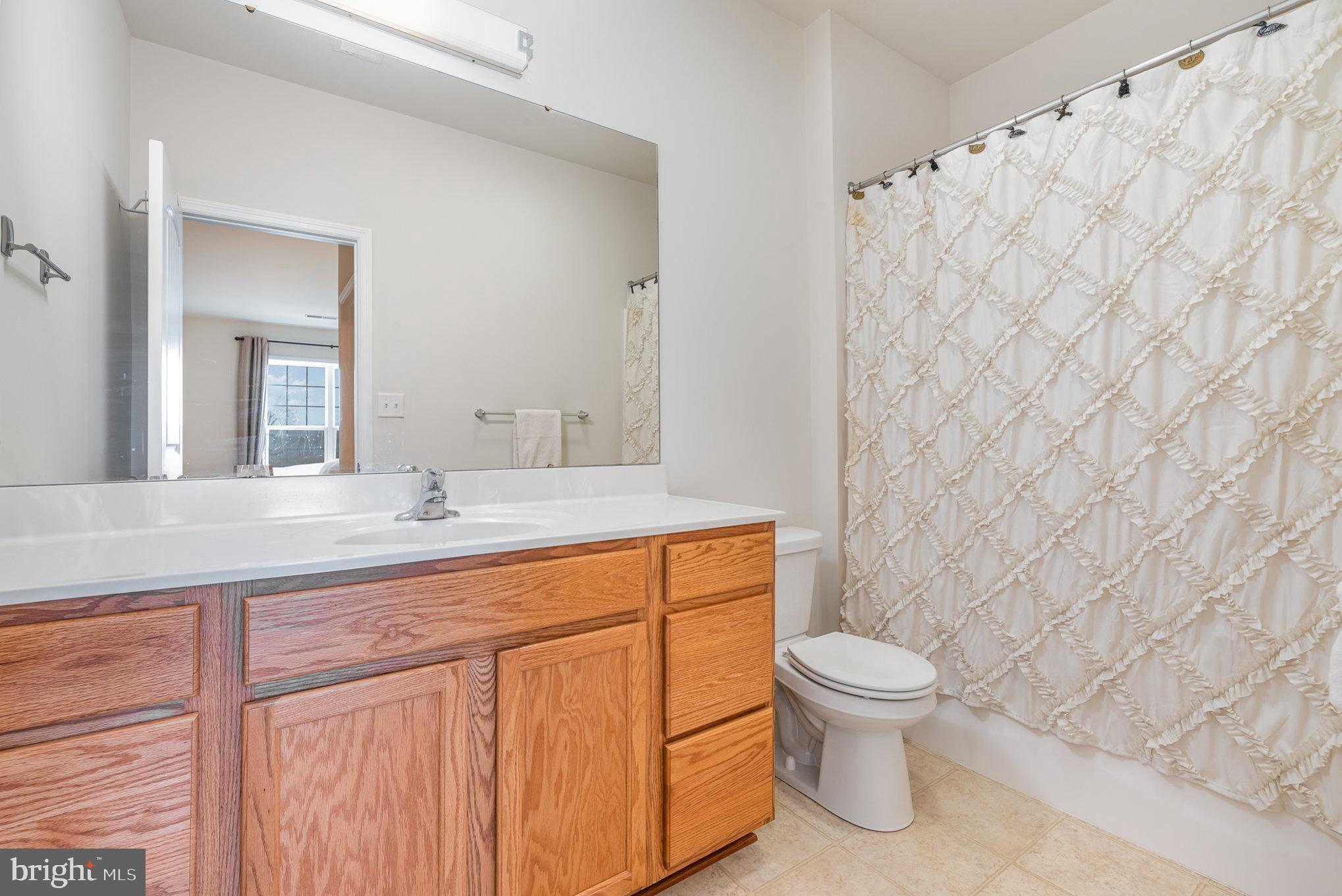 DEER RUN COMMONS - Residential