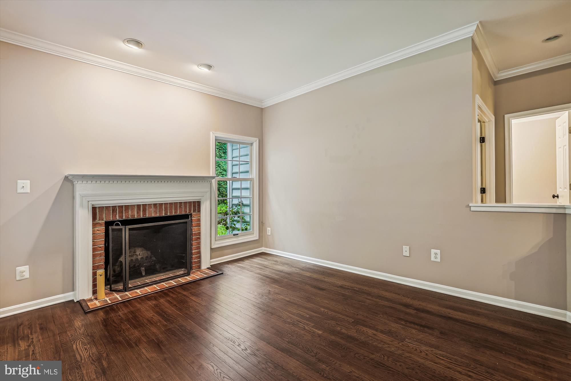 OAKTON - Residential