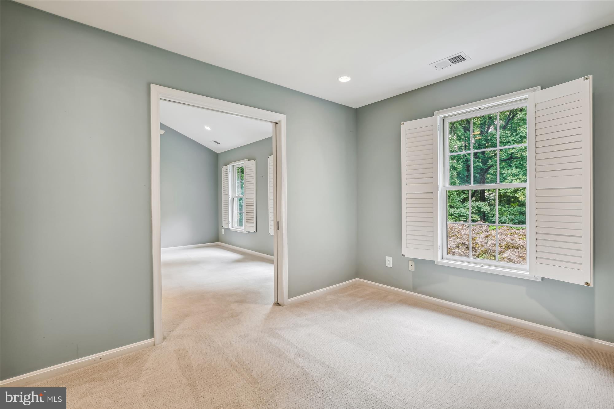 OAKTON - Residential