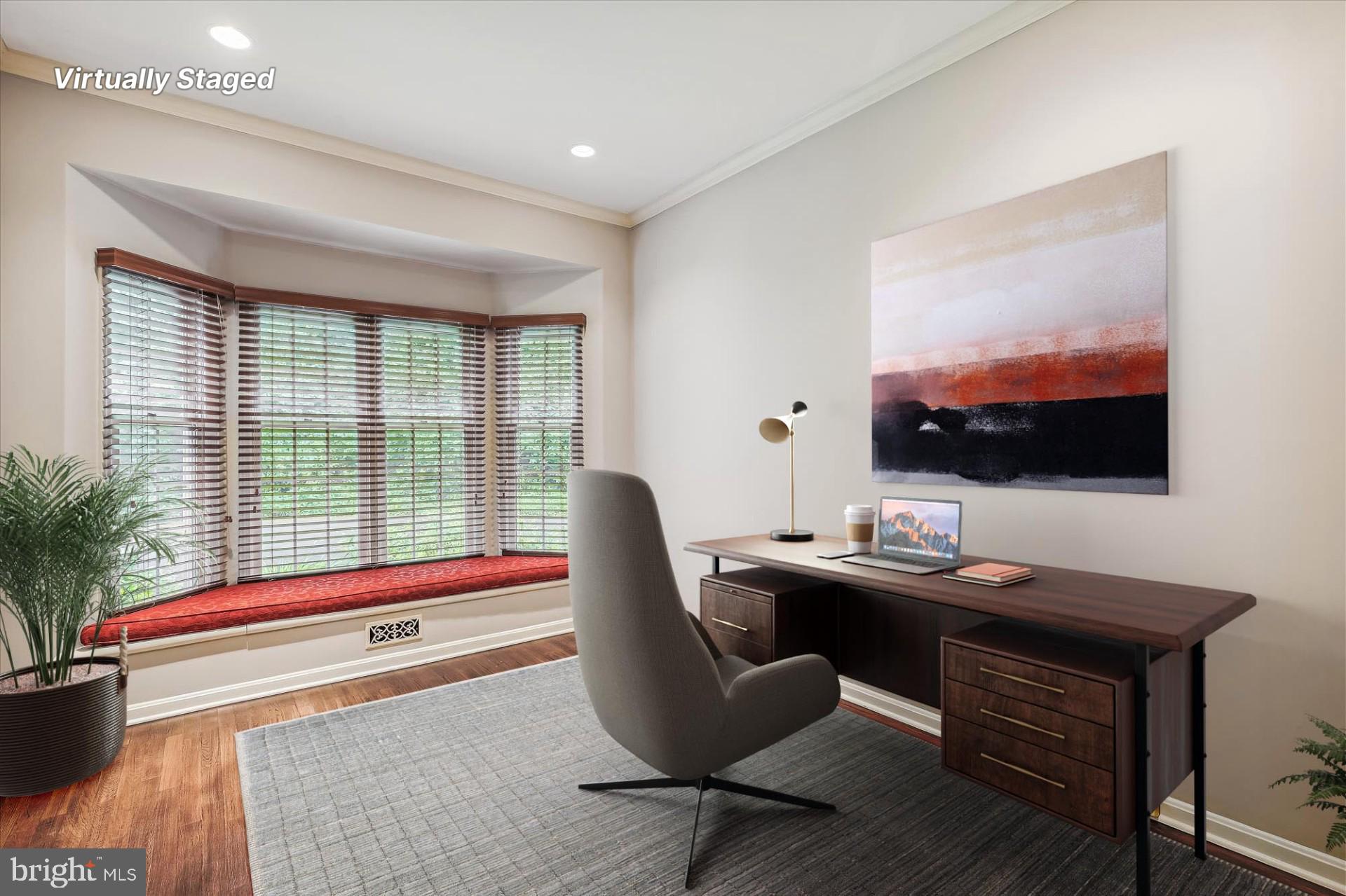 OAKTON - Residential