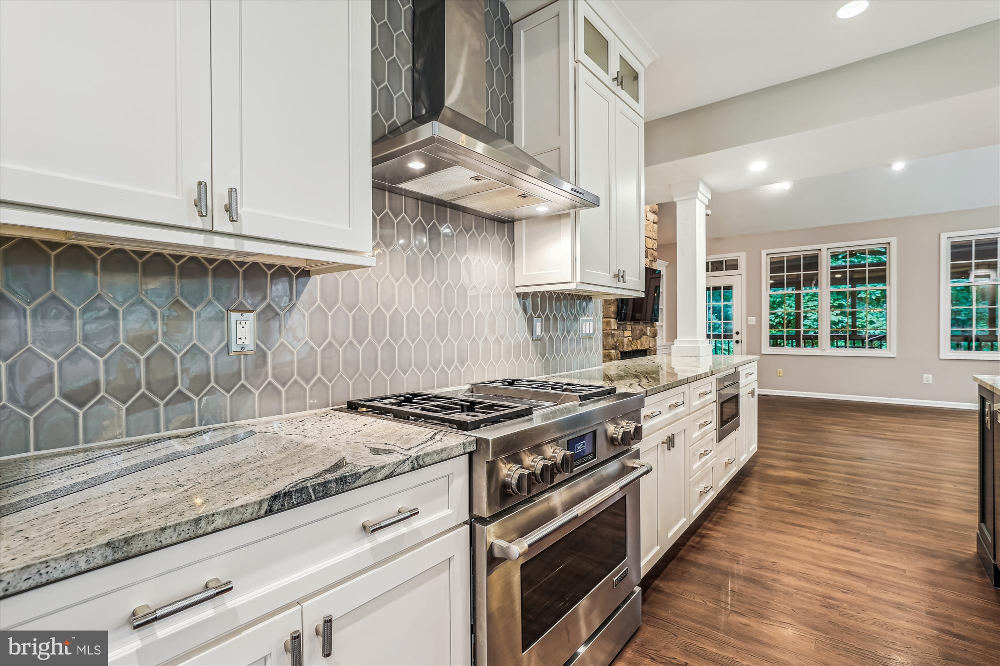 OAKTON - Residential