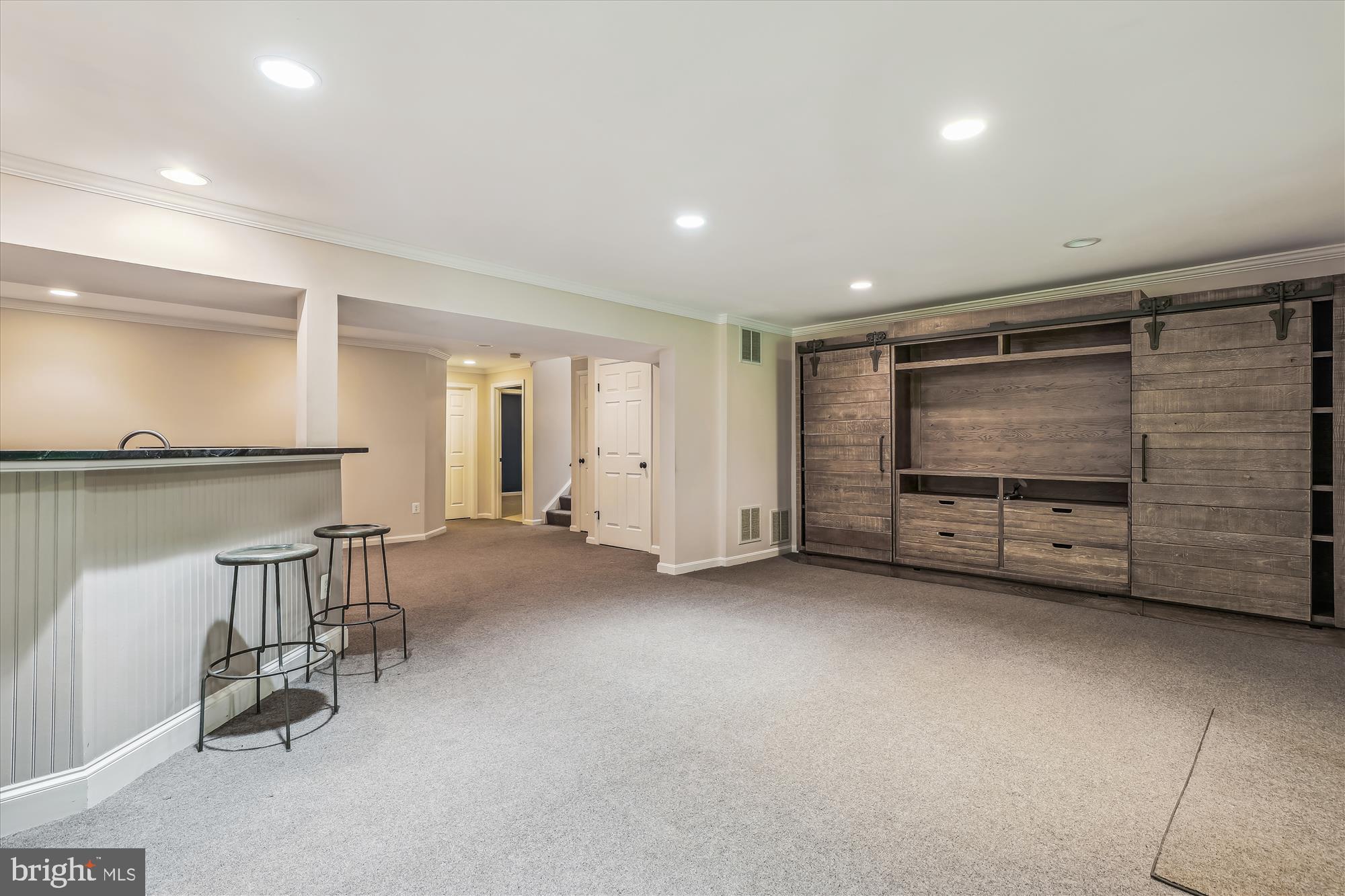 OAKTON - Residential