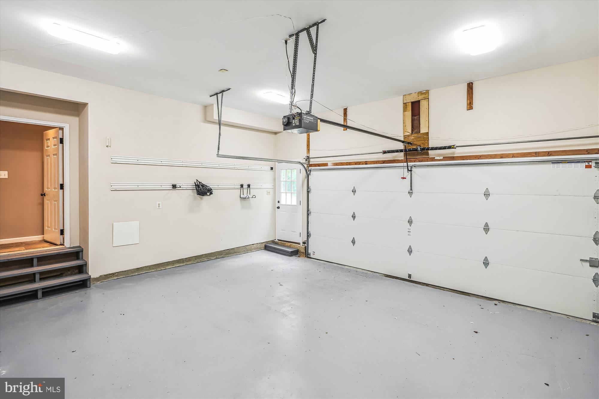 OAKTON - Residential