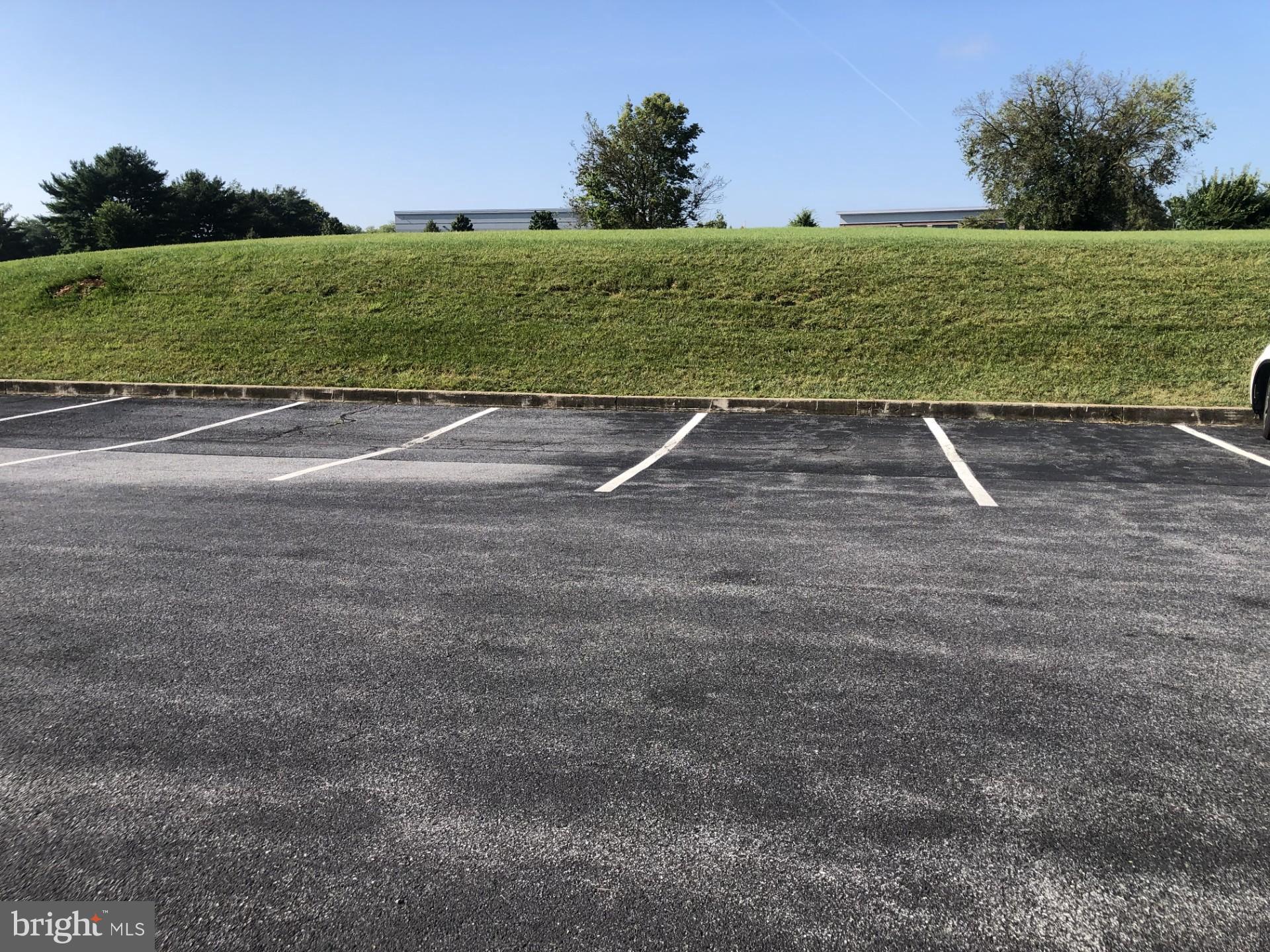 GREENFIELD CORP CENTER - Commercial Lease