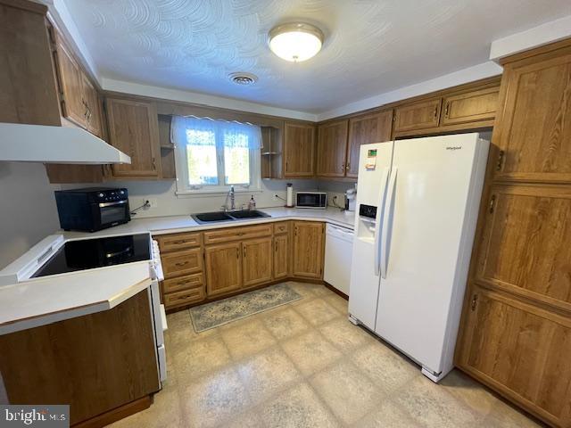 PLEASANT ACRES - Residential