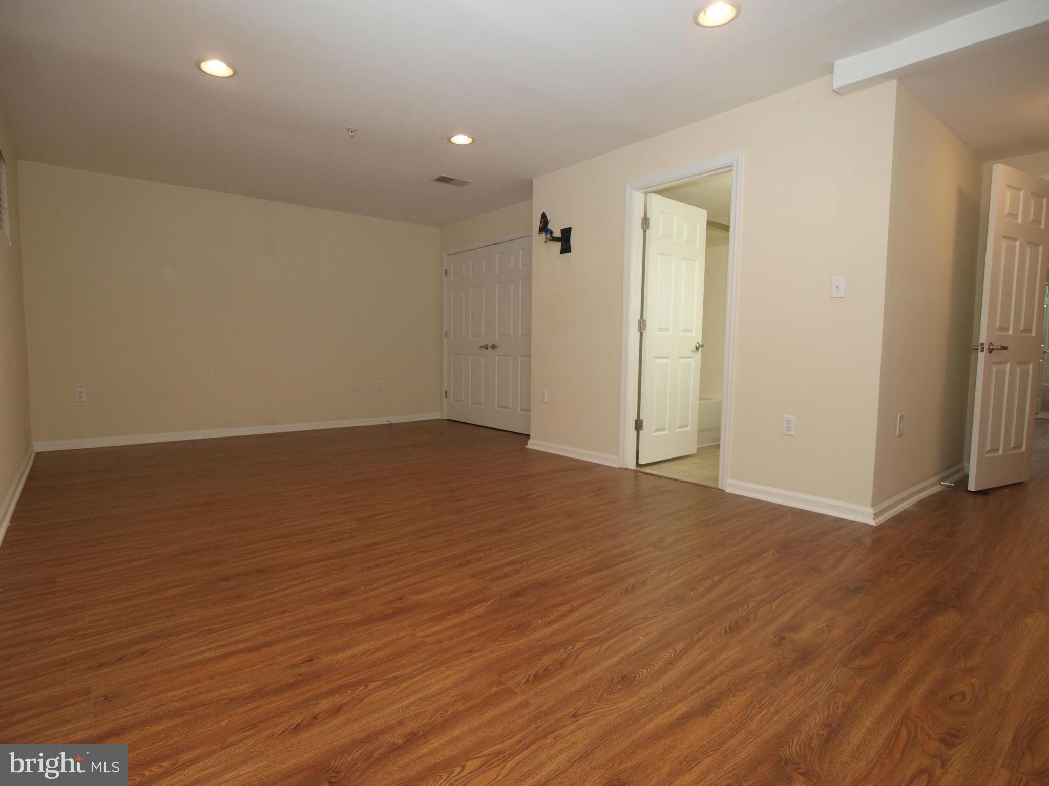 THE LANDING AT SPA CREEK - Residential