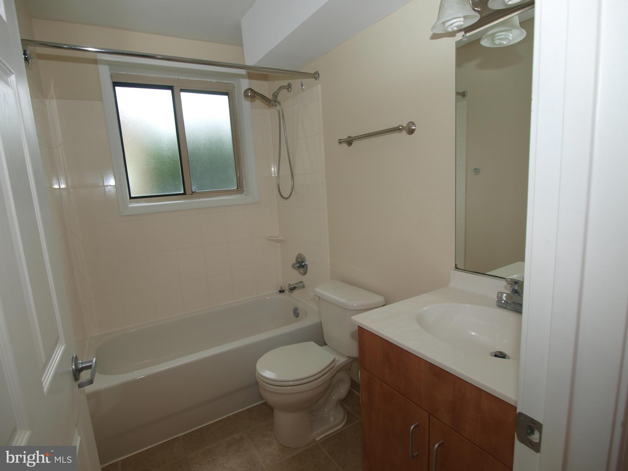 THE LANDING AT SPA CREEK - Residential