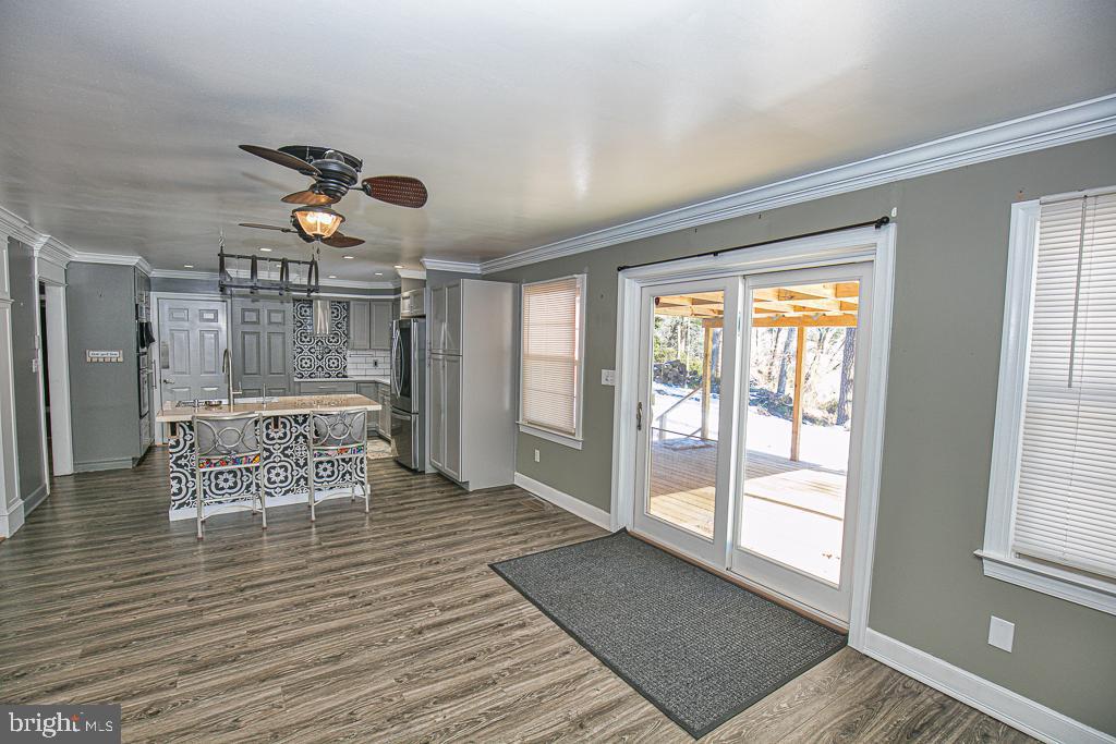 HOLLY LAKE ESTATES - Residential