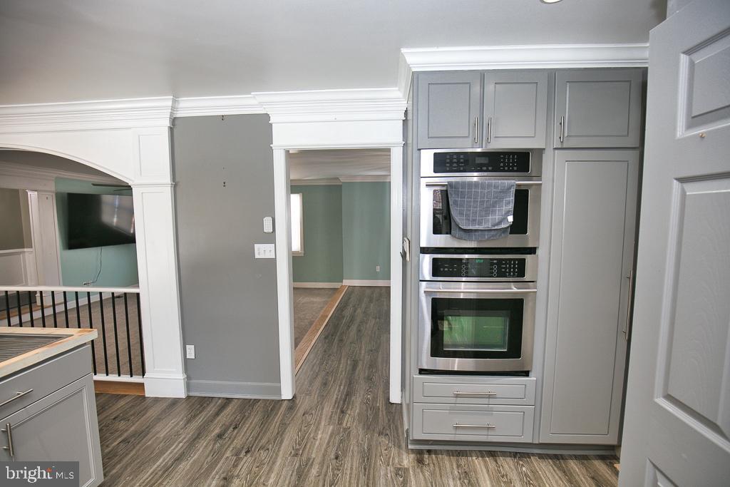 HOLLY LAKE ESTATES - Residential