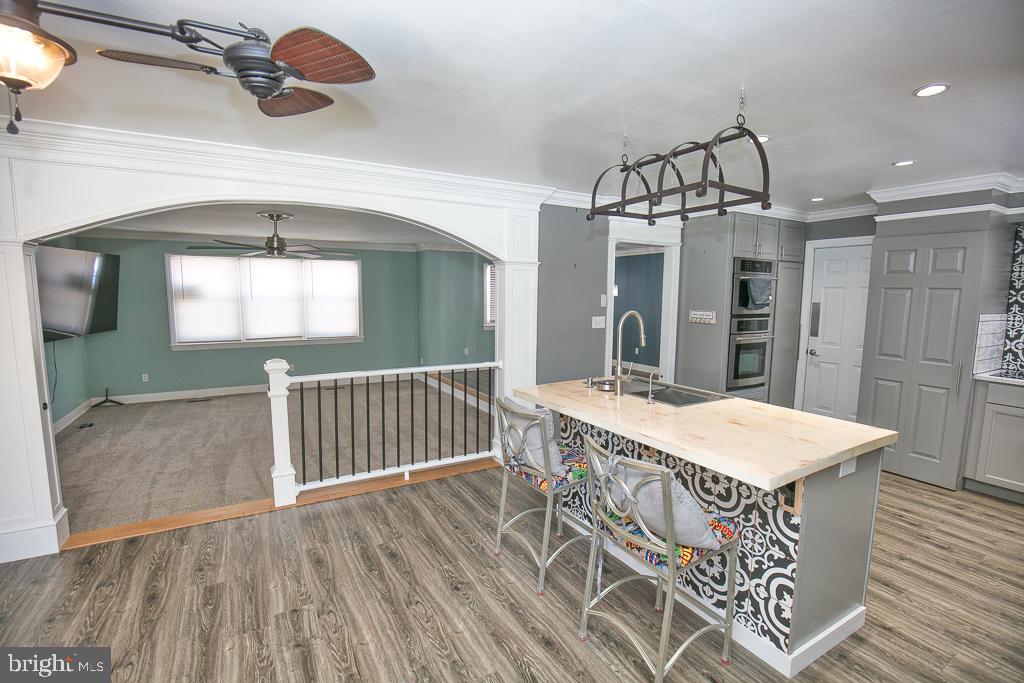 HOLLY LAKE ESTATES - Residential