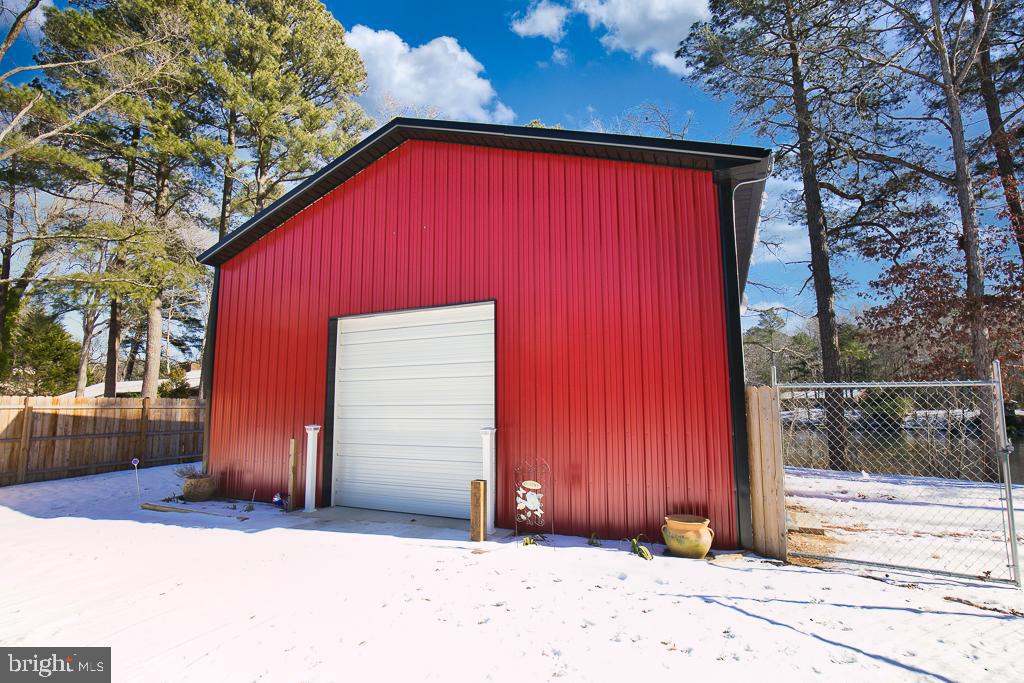 HOLLY LAKE ESTATES - Residential