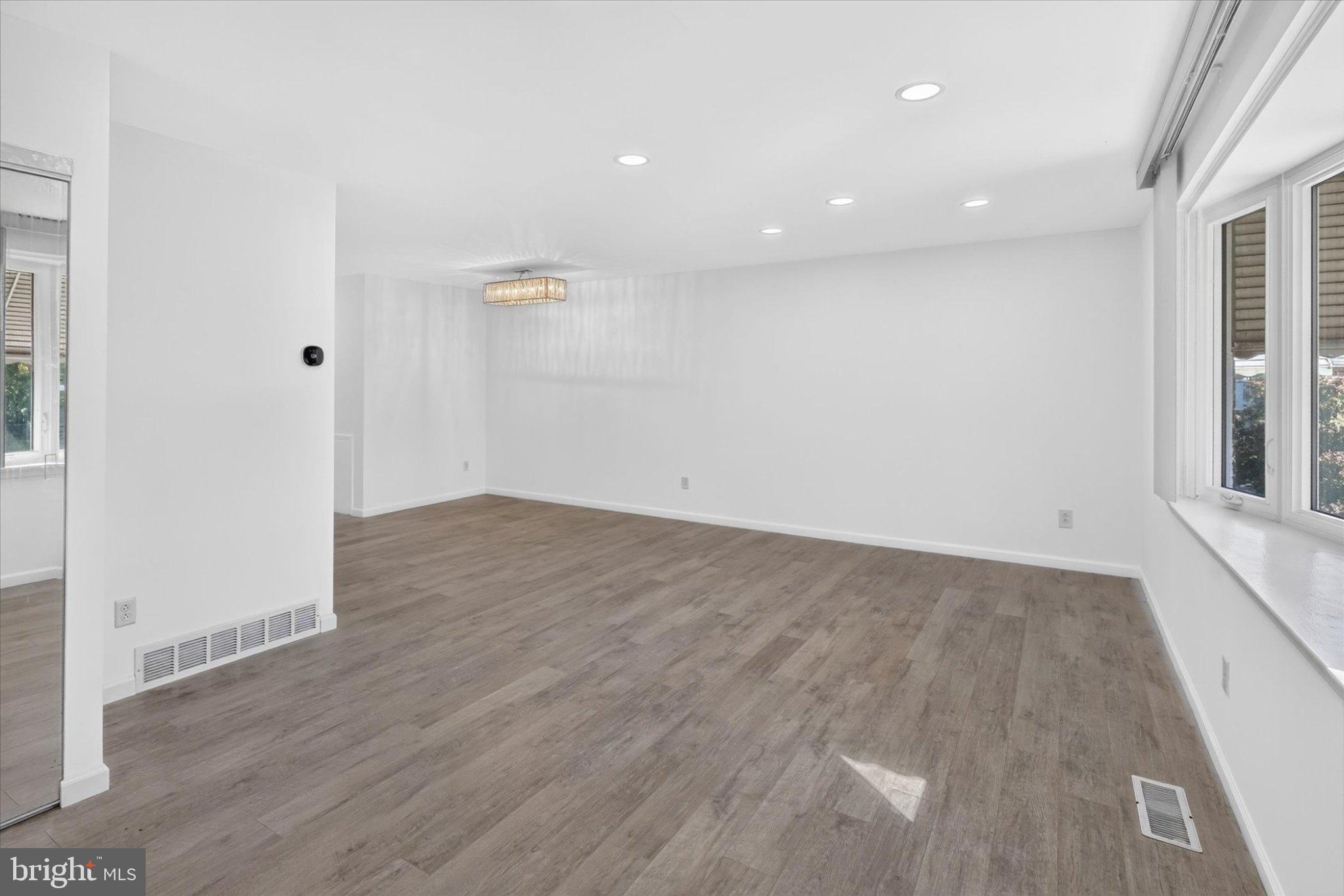 391 PARLIN PLACE
