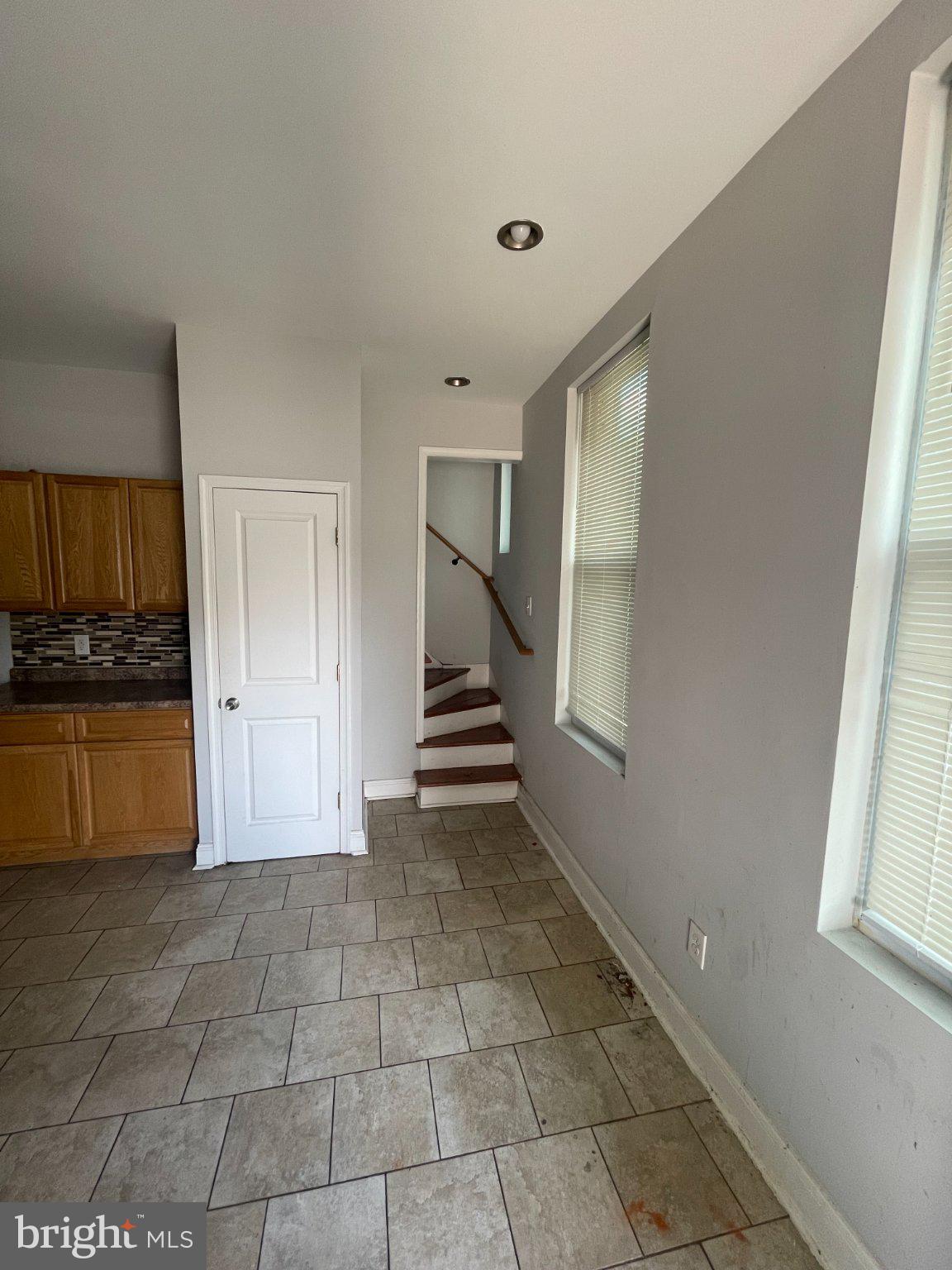 MANTUA - Residential