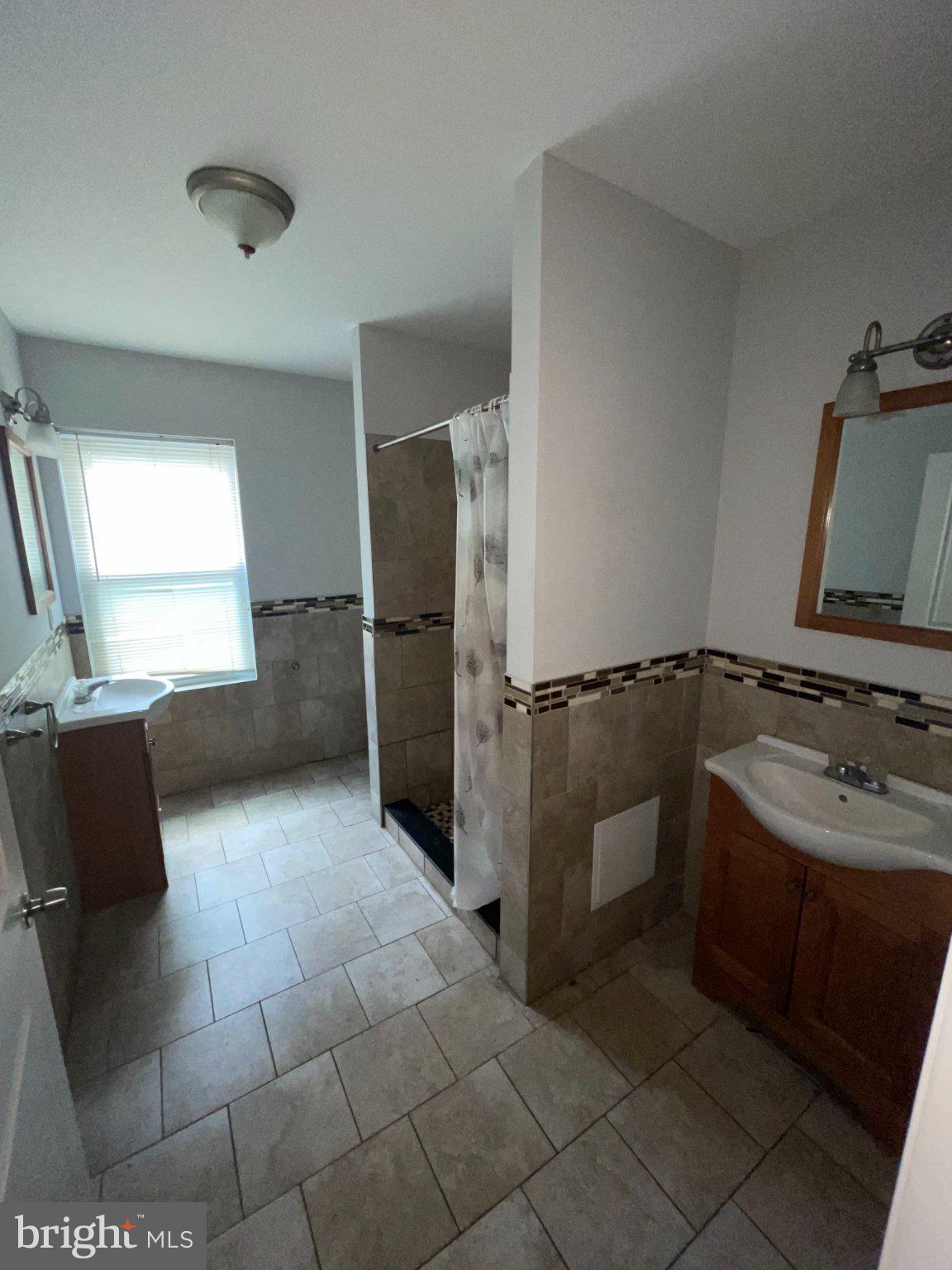 MANTUA - Residential