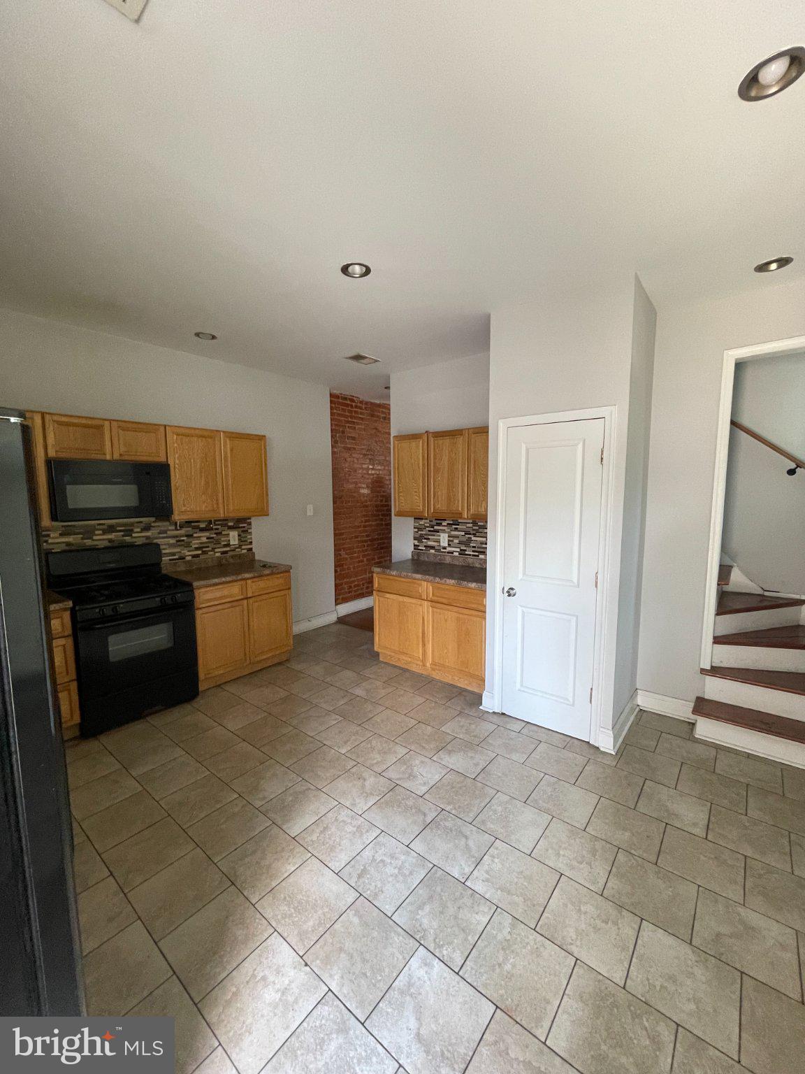 MANTUA - Residential